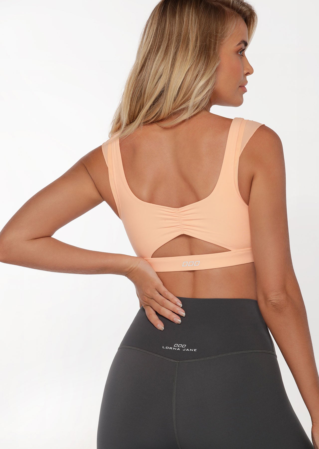 Lorna Jane Accentuate Sports Bra - Peachy Keen