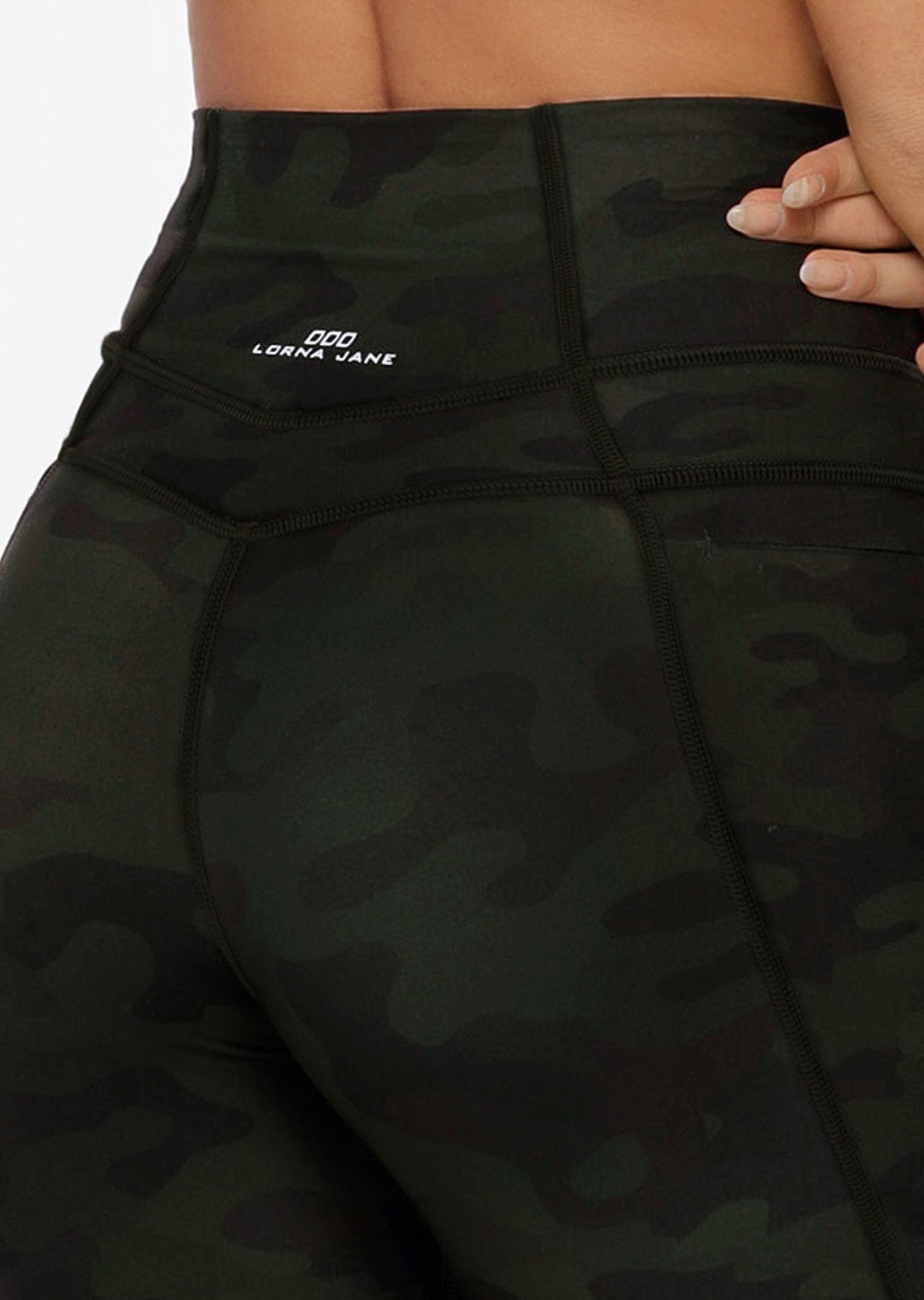 Lorna Jane Tropic Safari Stomach Support Bike Shorts - Tropical Safari Print