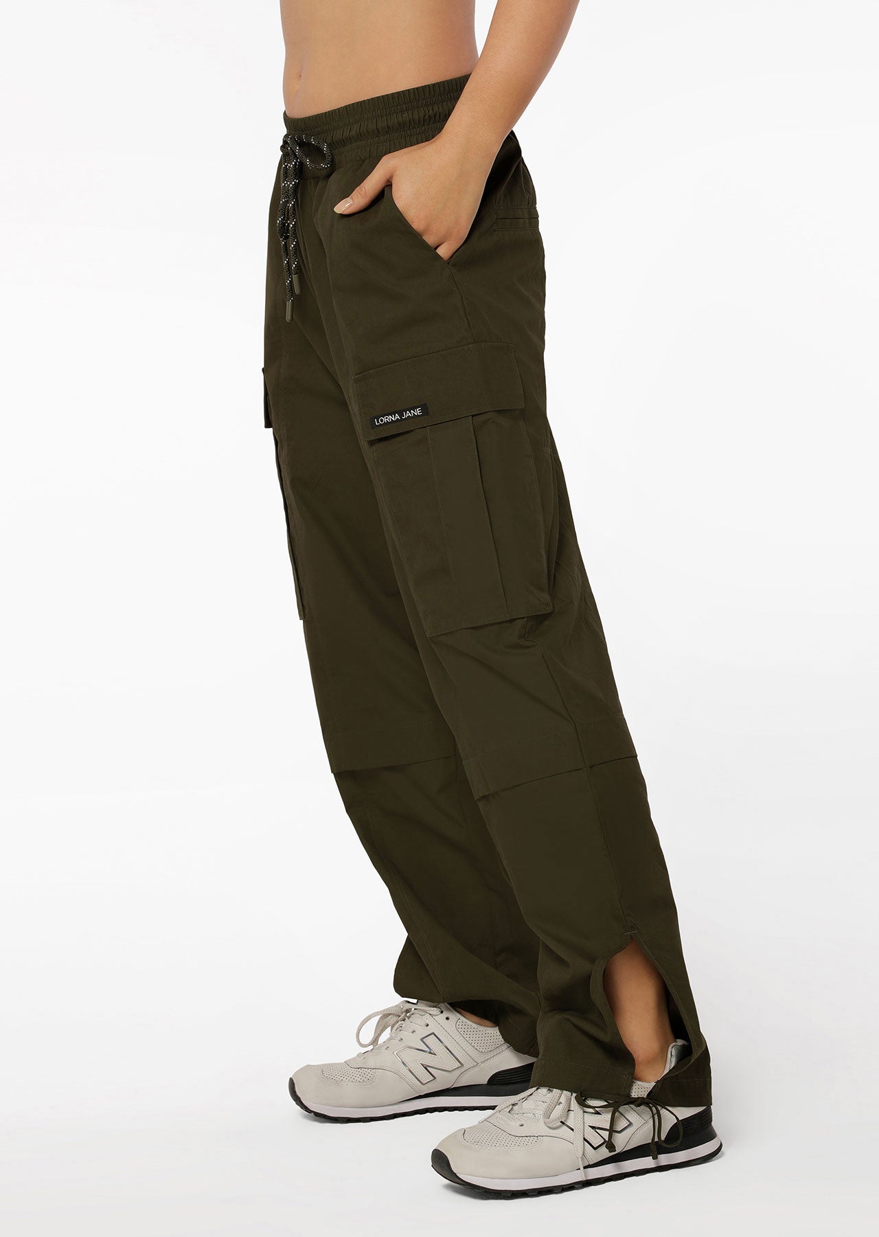 Lorna Jane Athleisure Cargo Pants - Luxury Green