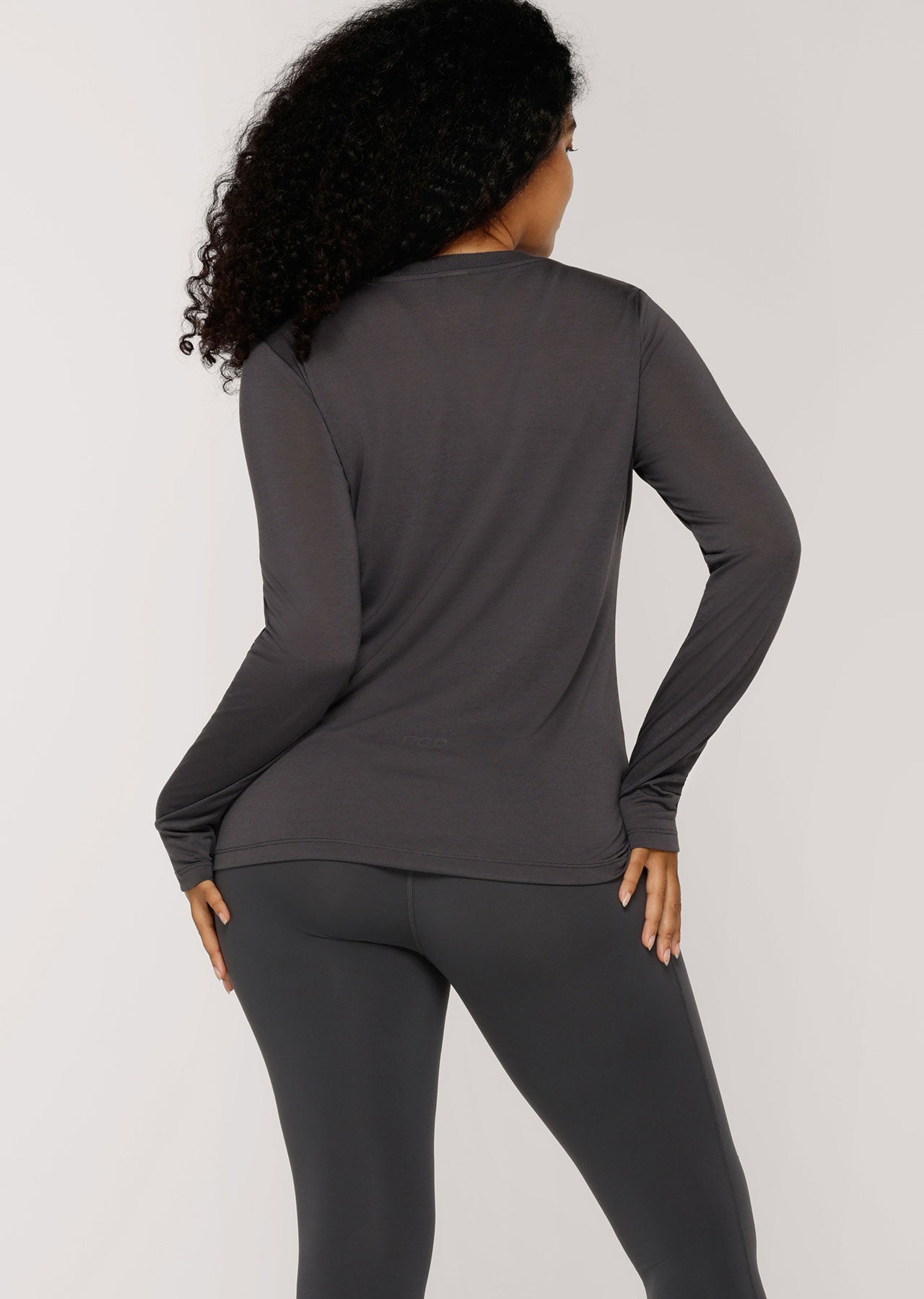 Lorna Jane Lotus Long Sleeve Top - Titanium