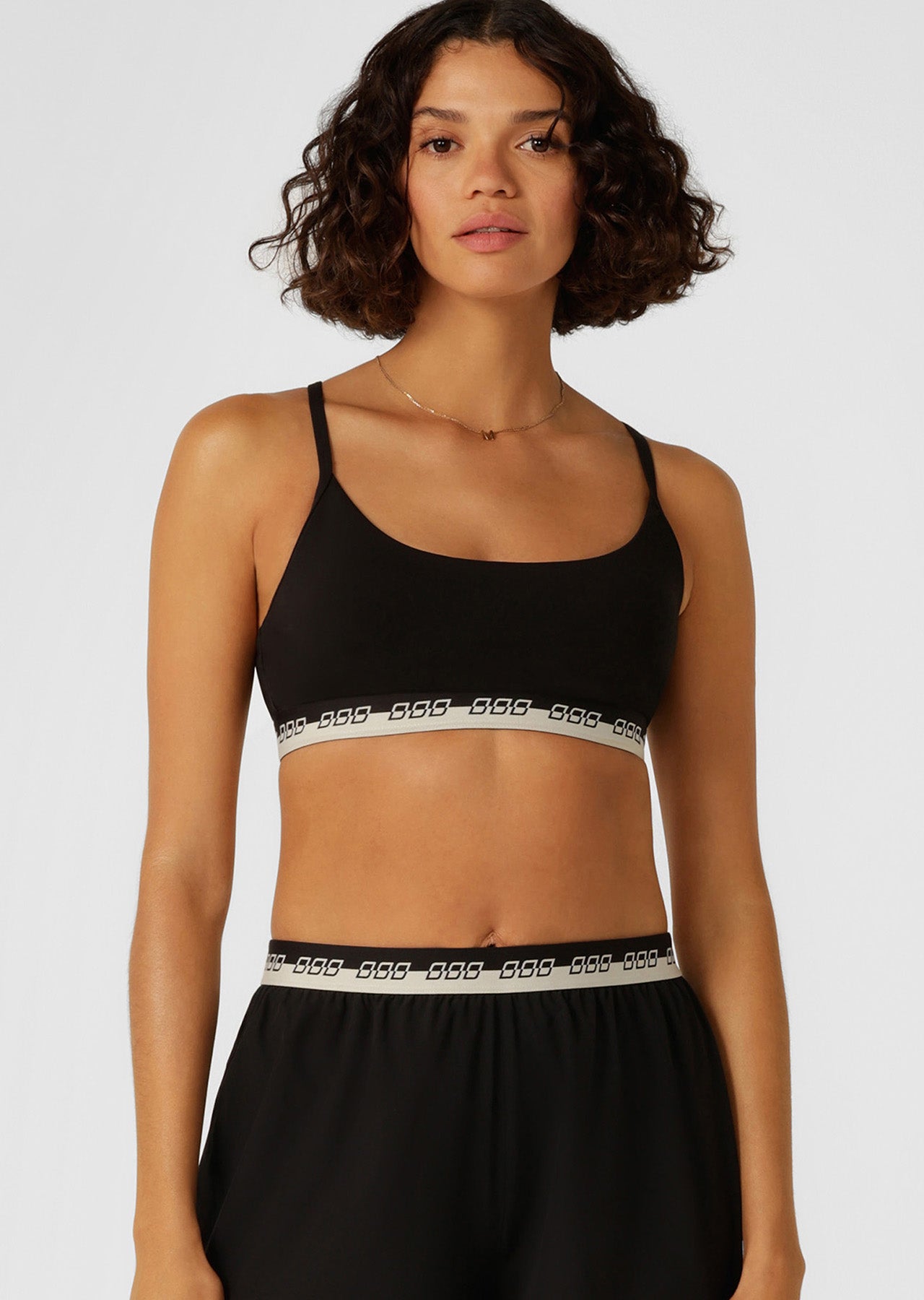 Lorna Jane Iconic All Day Sports Bra - Black