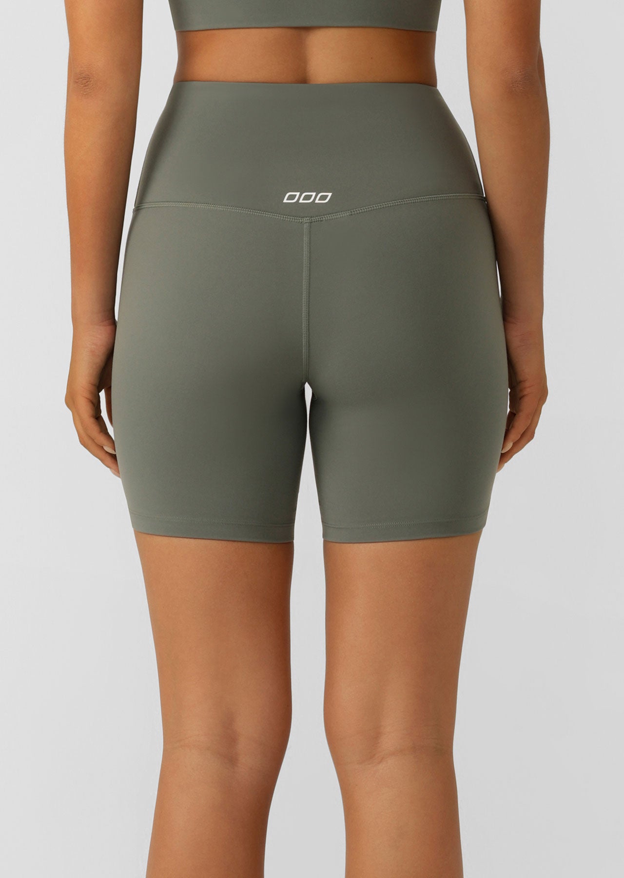 Lorna Jane Lotus No Chafe 16cm Bike Shorts - Dark Matcha