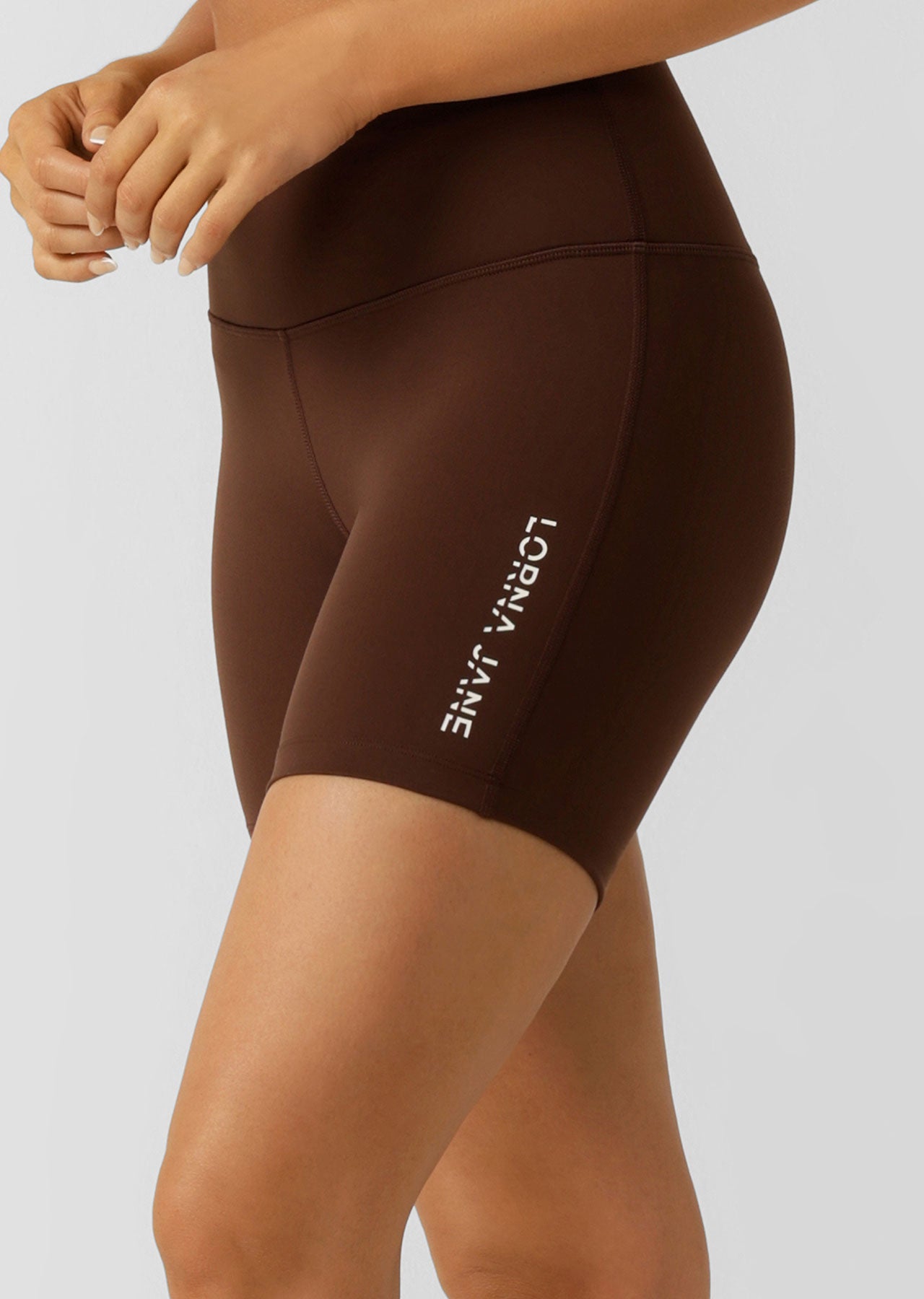 Lorna Jane Lotus No Chafe 16cm Bike Shorts - Espresso