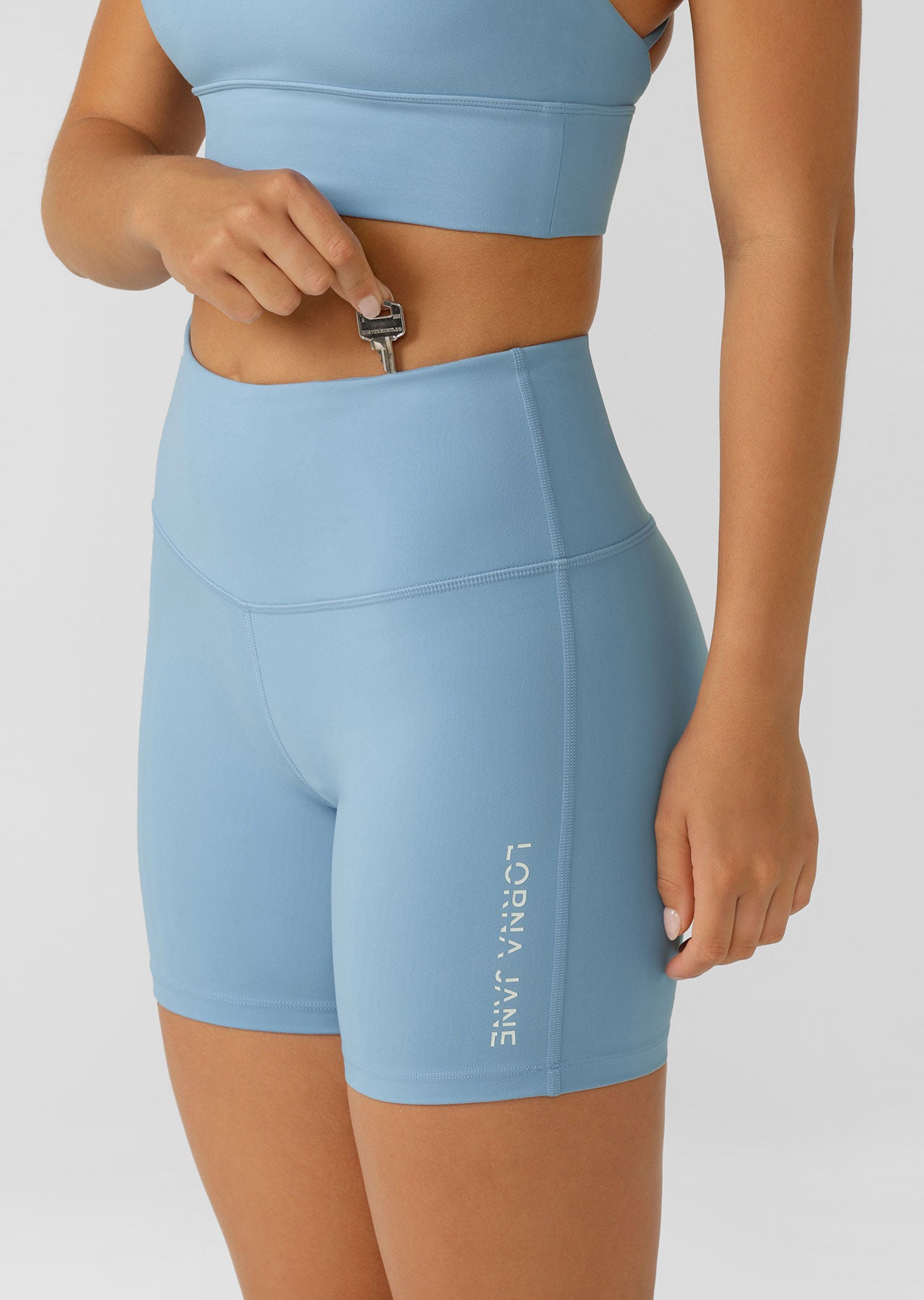 Lorna Jane Lotus No Chafe 16cm Bike Shorts - Moontide