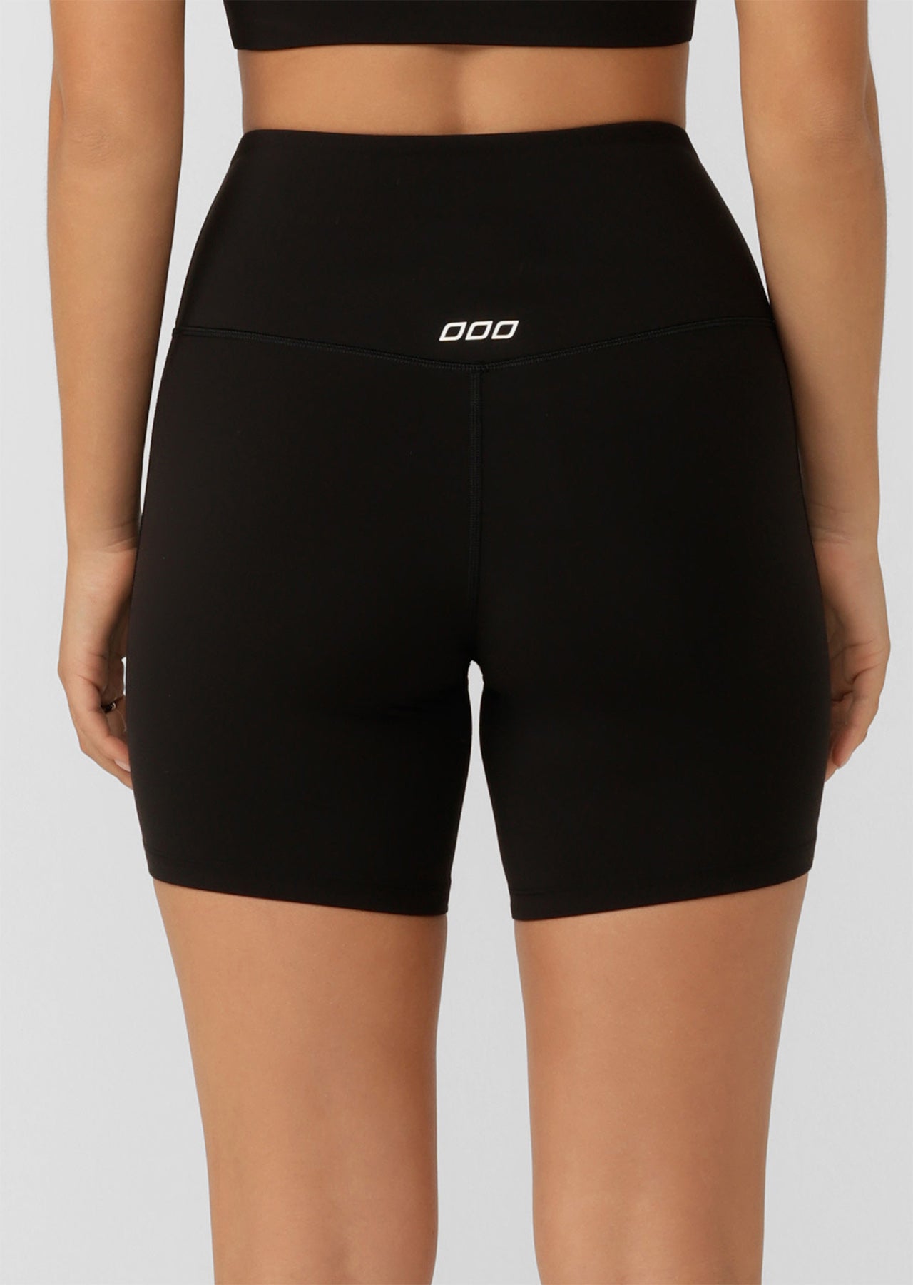 Lorna Jane Lotus No Chafe 12cm Bike Shorts - Black