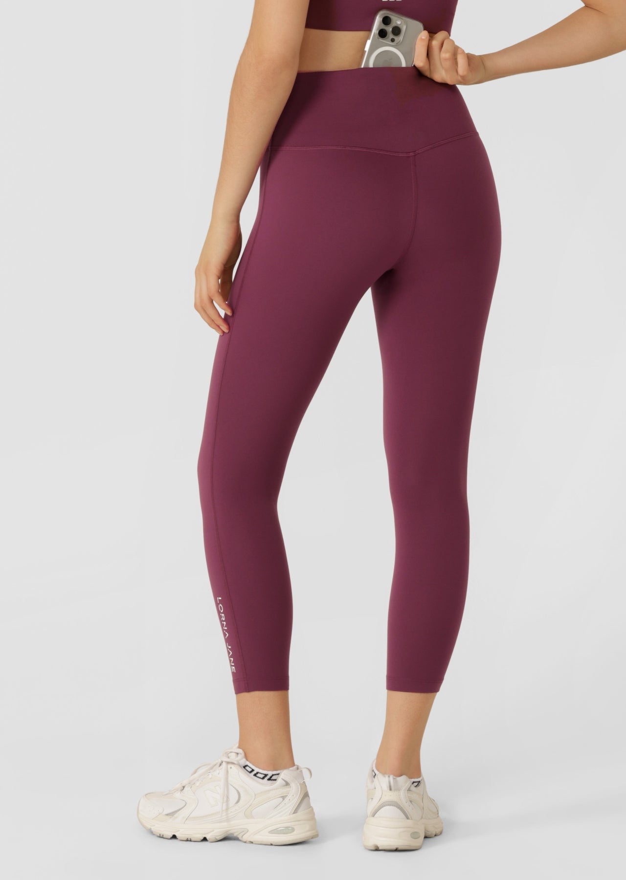 Lorna Jane Lotus No Chafe Phone Pocket Ankle Biter Leggings - Mulberry