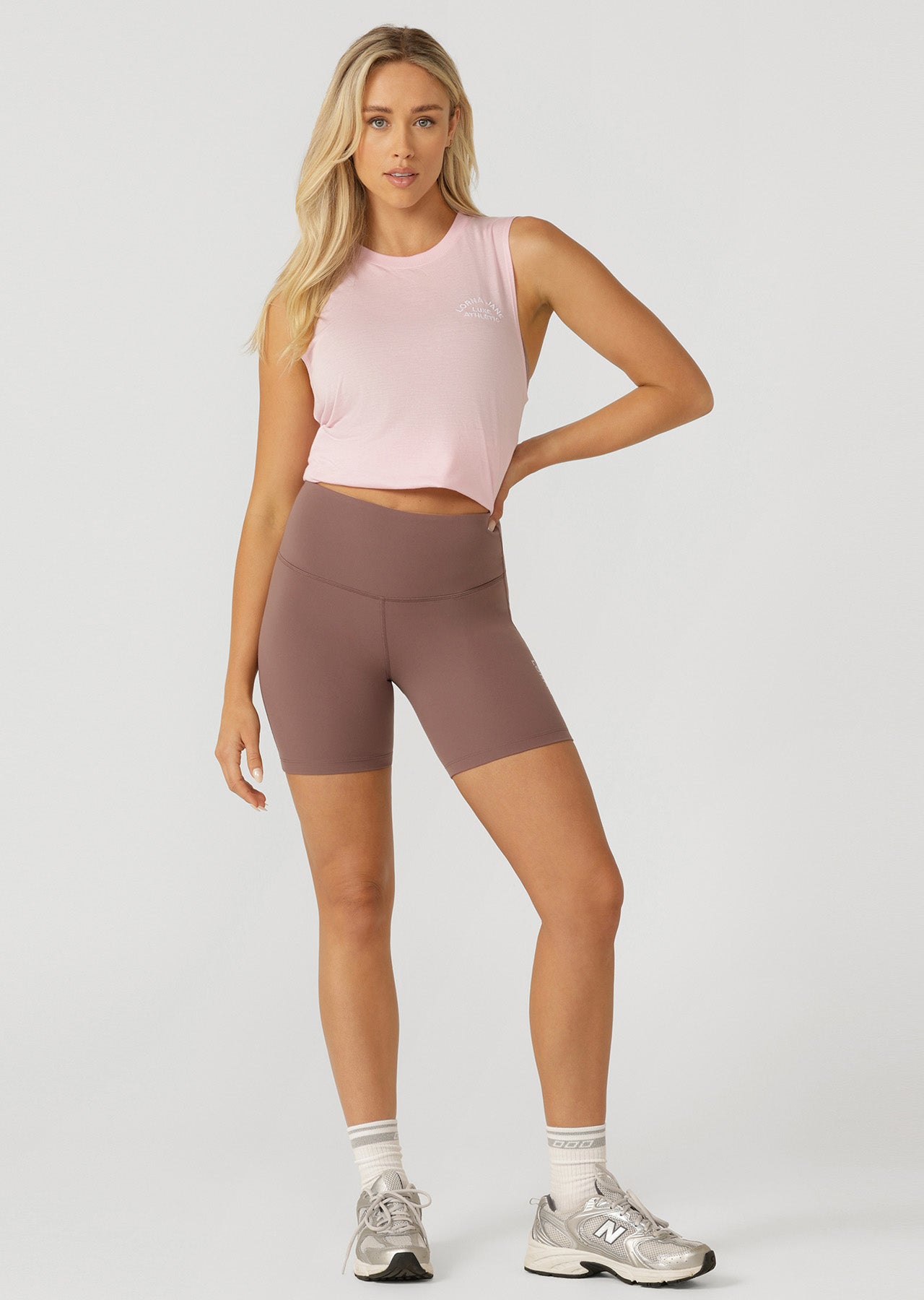 Lorna Jane Lotus No Chafe Phone Pocket 16cm Bike Shorts - Stone
