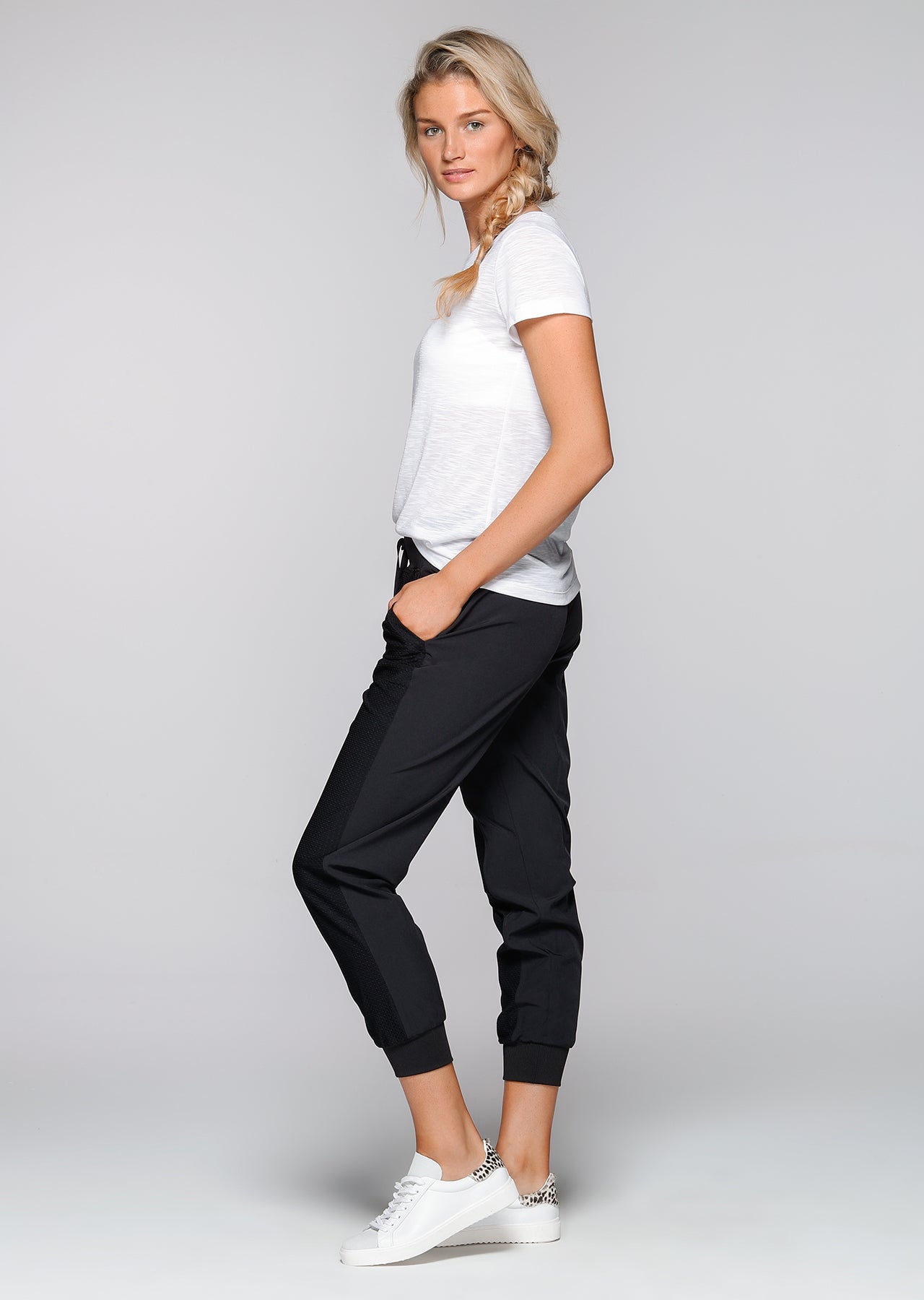 Lorna Jane Athleisure Active Pants - Black