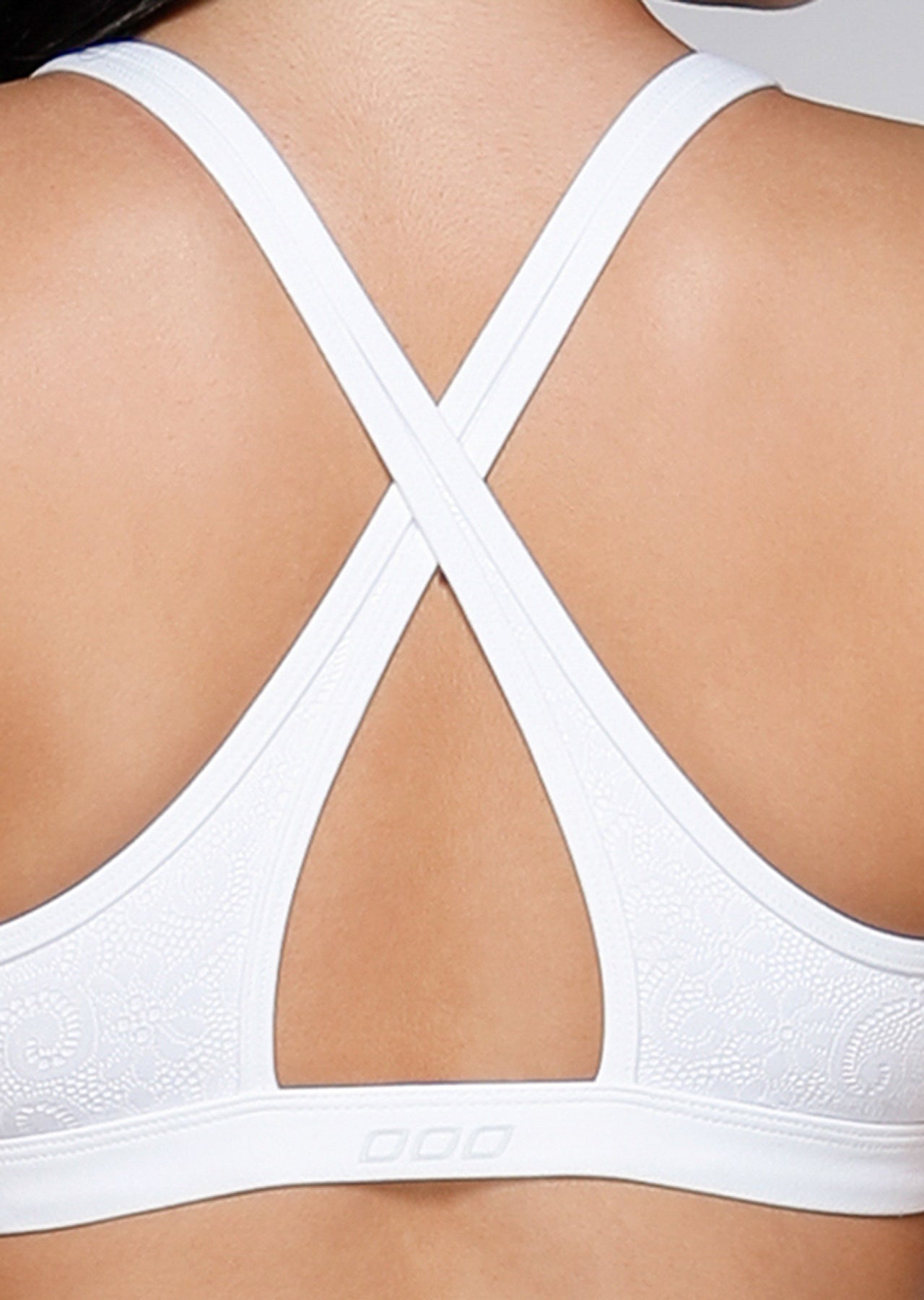 Lorna Jane Entwine Sports Bra - White