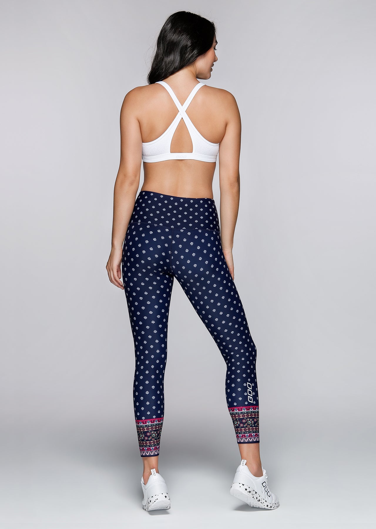 Lorna Jane Entwine Sports Bra - White