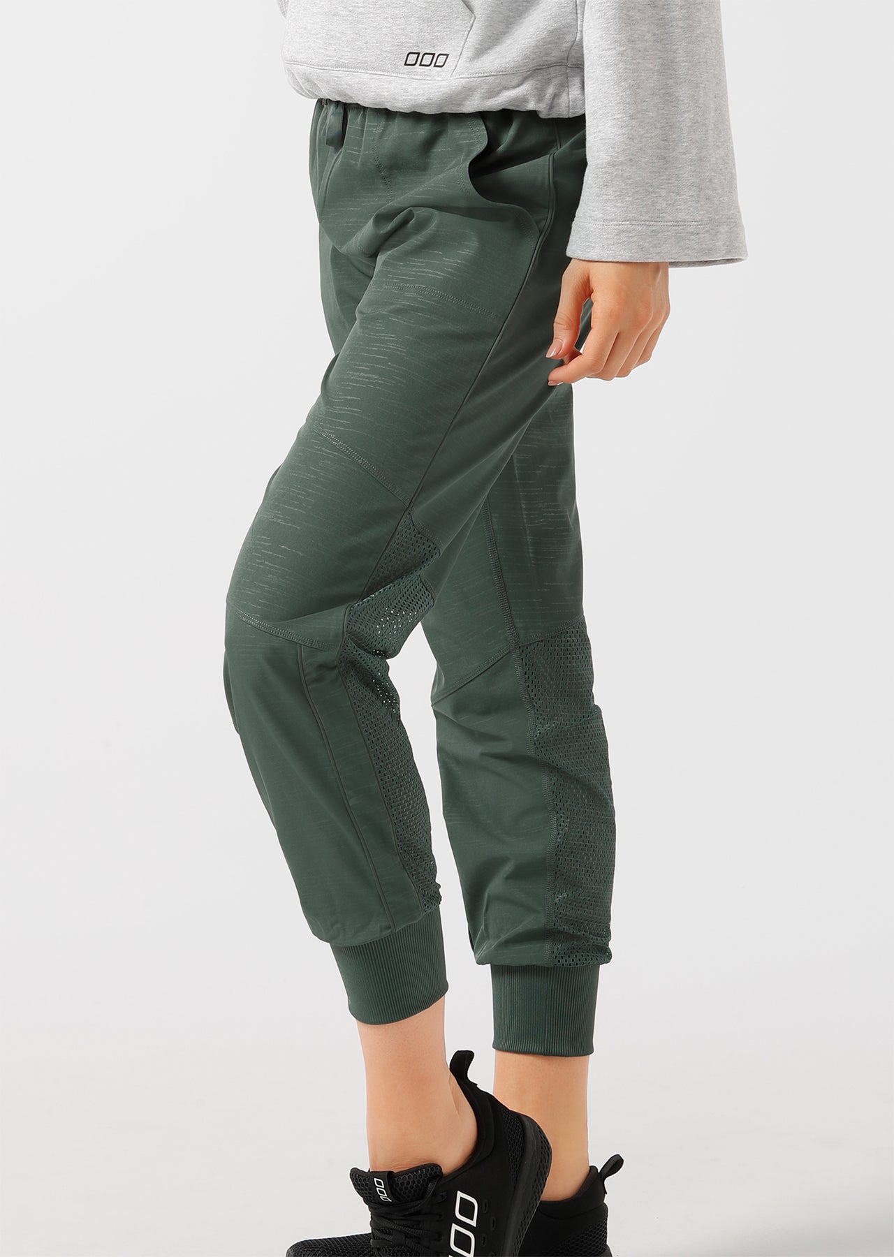 Lorna Jane Roam Free Active Pants - Military