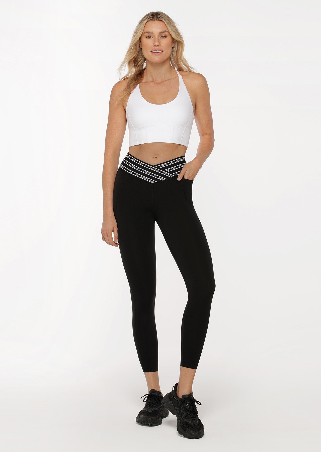 Lorna Jane Thrive Long Line Sports Bra - White