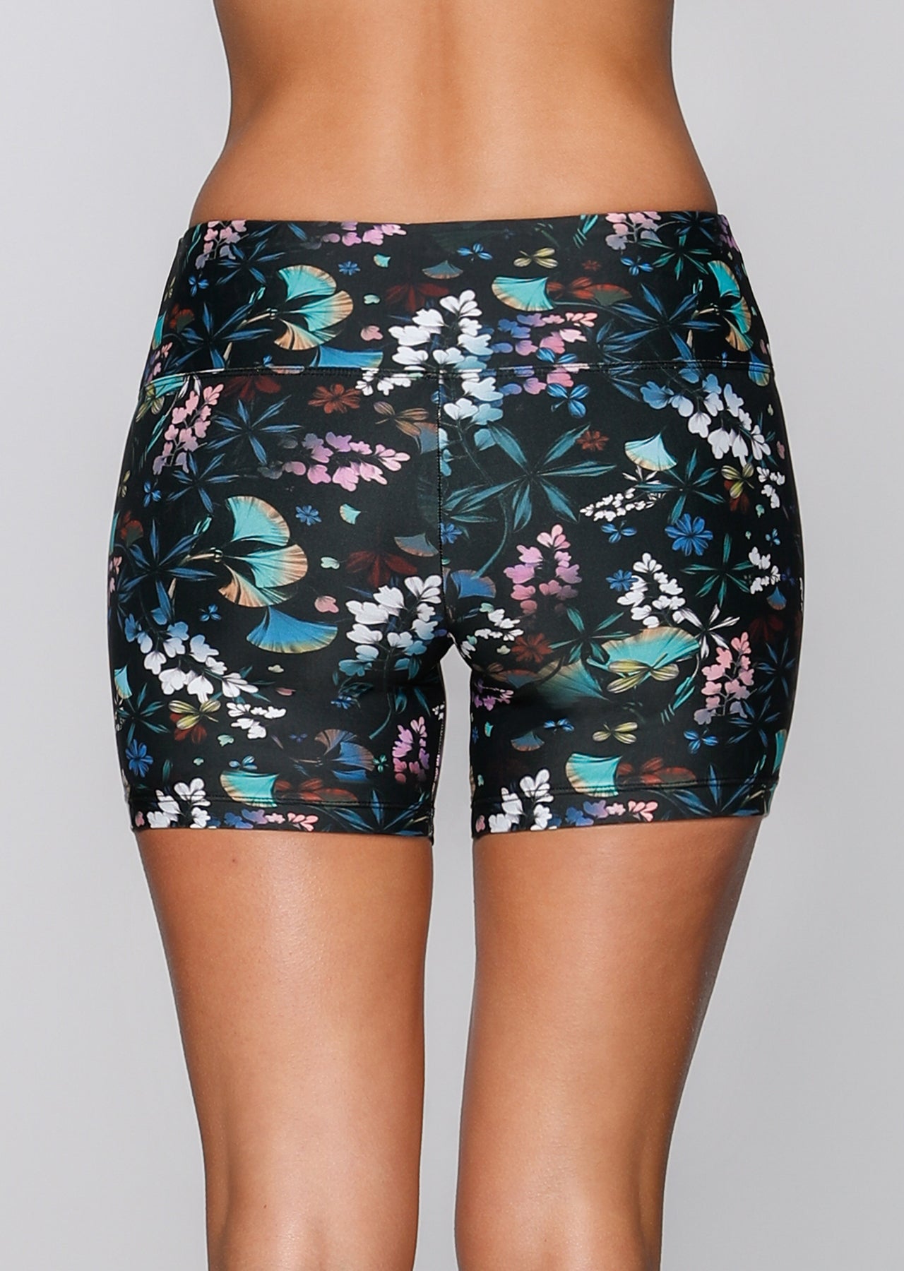 Lorna Jane Wild Botanical Short Tight - Wild Botanical Print