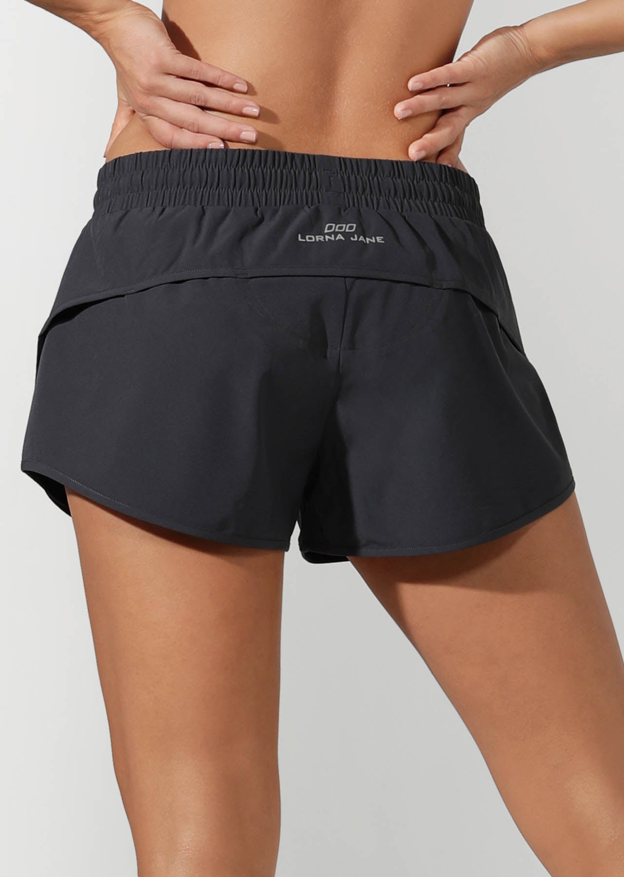 Lorna Jane Wild Run Shorts - Canyon
