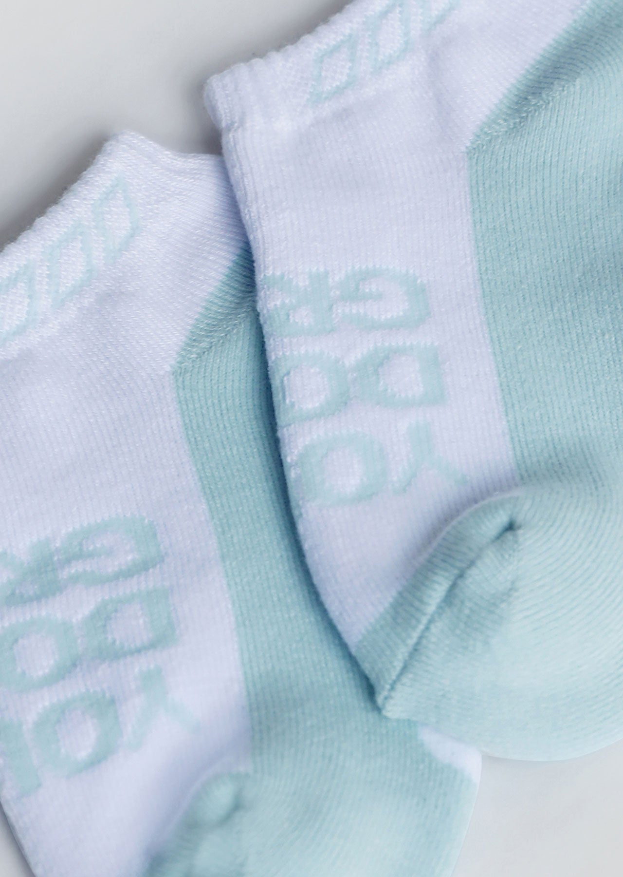 Lorna Jane You're Doing Great Iconic Socks - Morning Sky