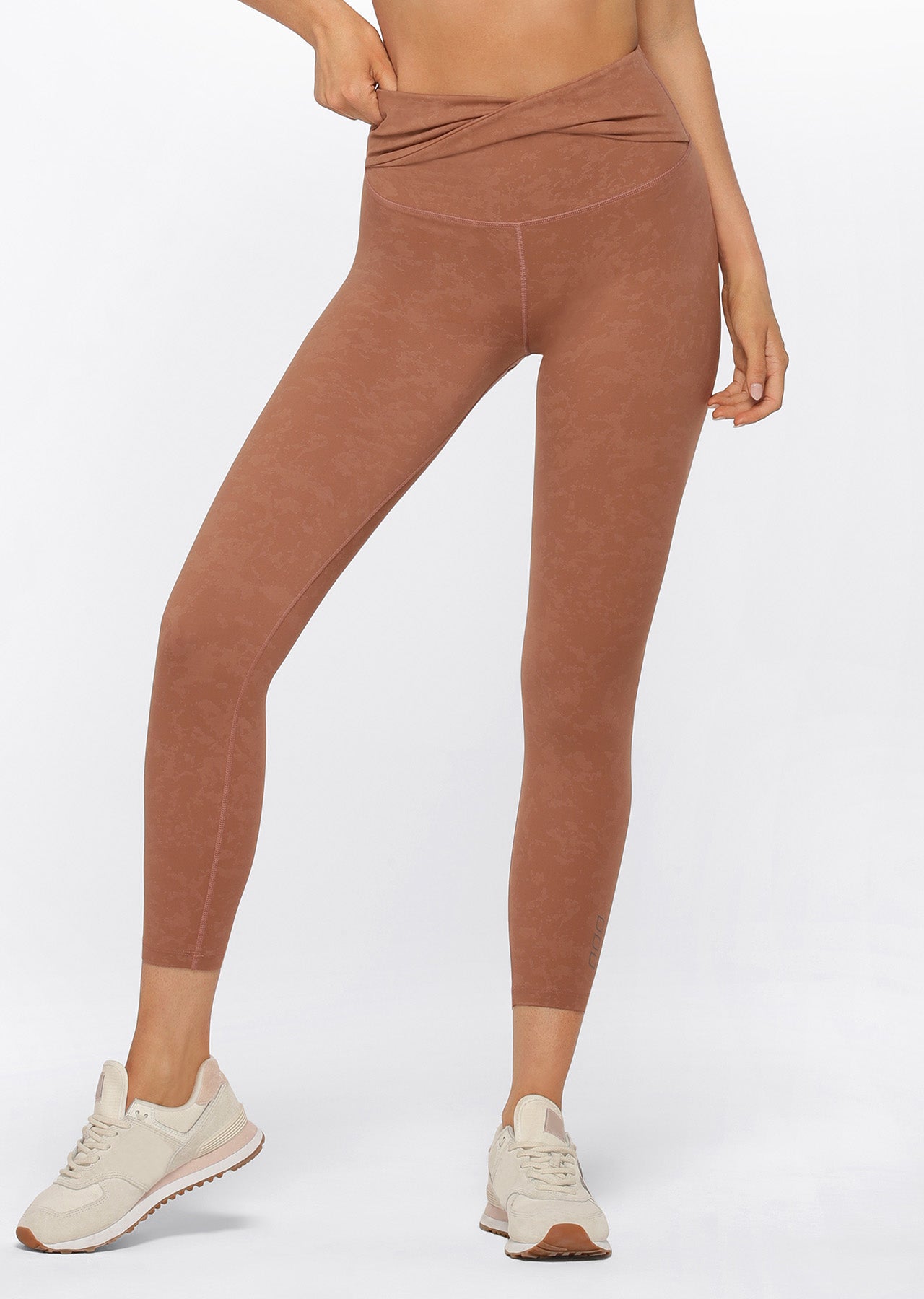 Lorna Jane Twist Ankle Biter Leggings - Washed Clove