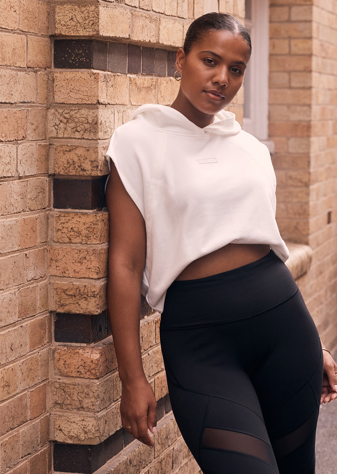 Lorna Jane Pre Season Cropped Hoodie - Porcelain