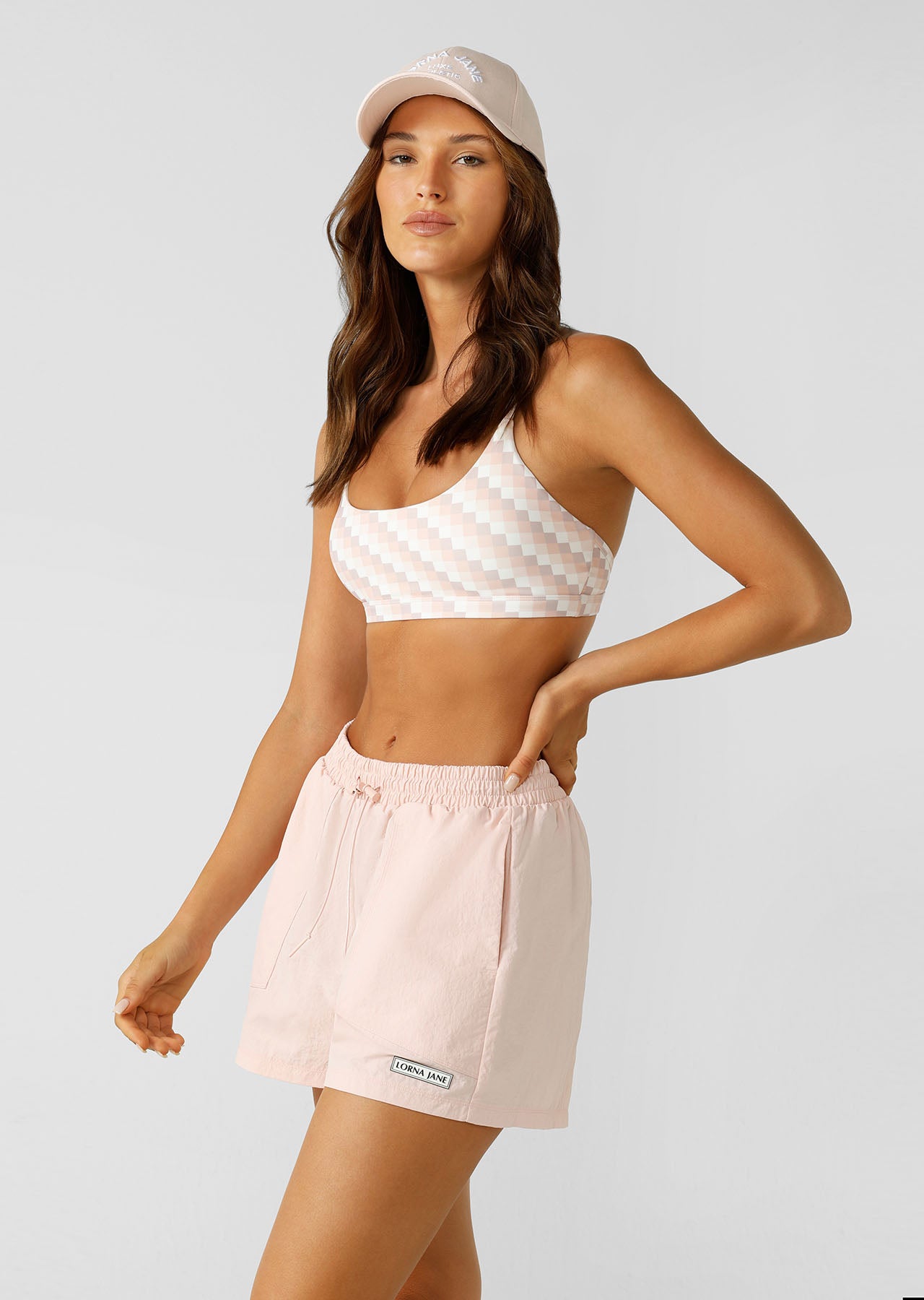 Lorna Jane Weightless Active Shorts - Sunkissed Peach