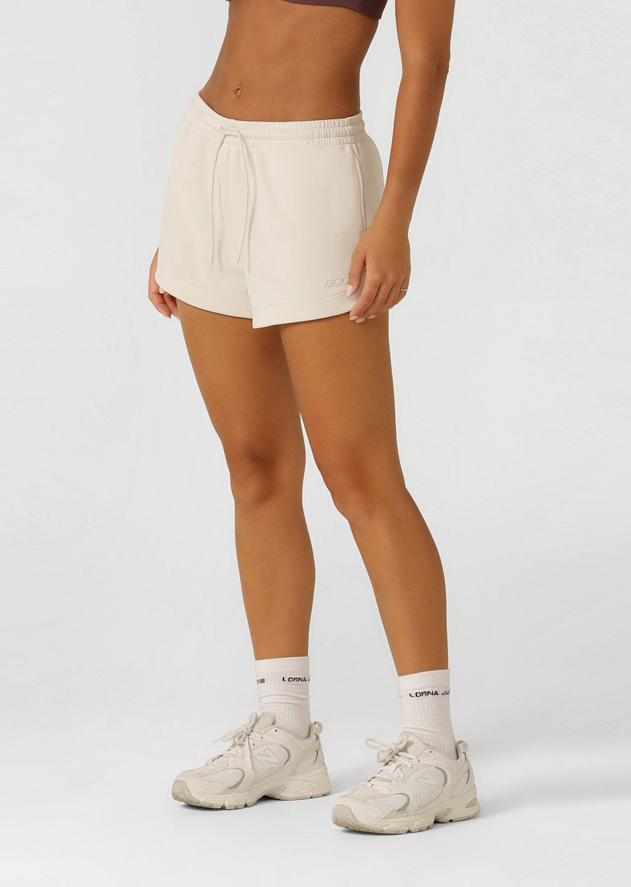 Lorna Jane Cloud Nine Spacer Shorts - Ivory