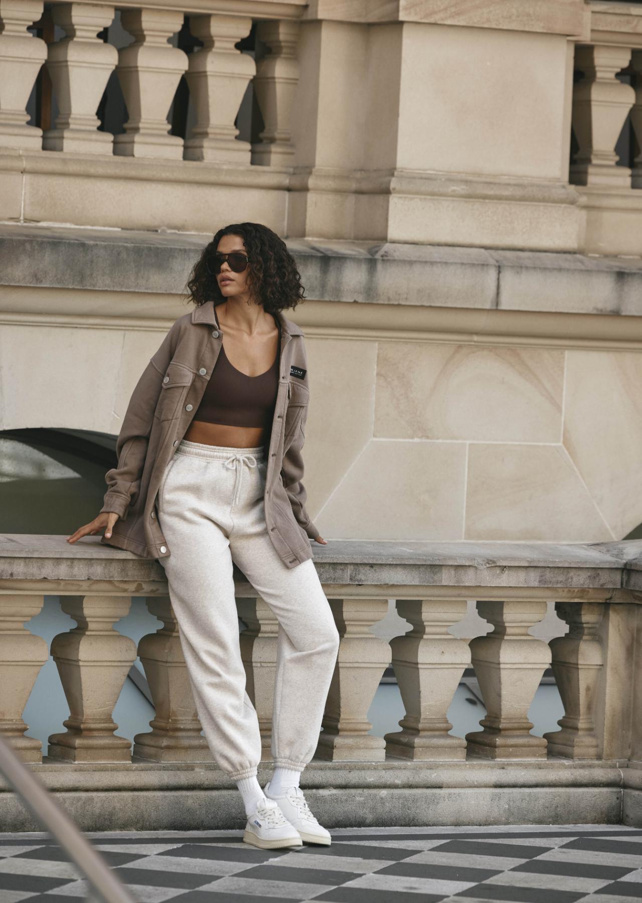 Lorna Jane Daybreak Washed Fleece Shacket - Washed Cedar