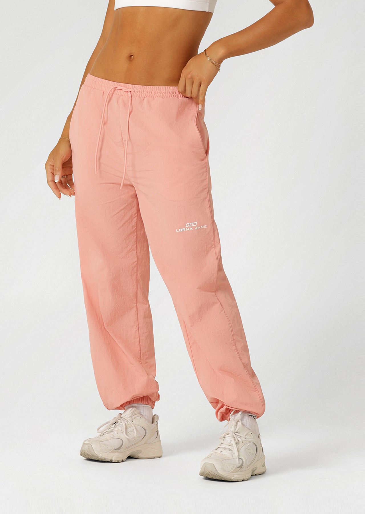 Lorna Jane Outdoor Rec Trackpants - Pale Quartz Pink