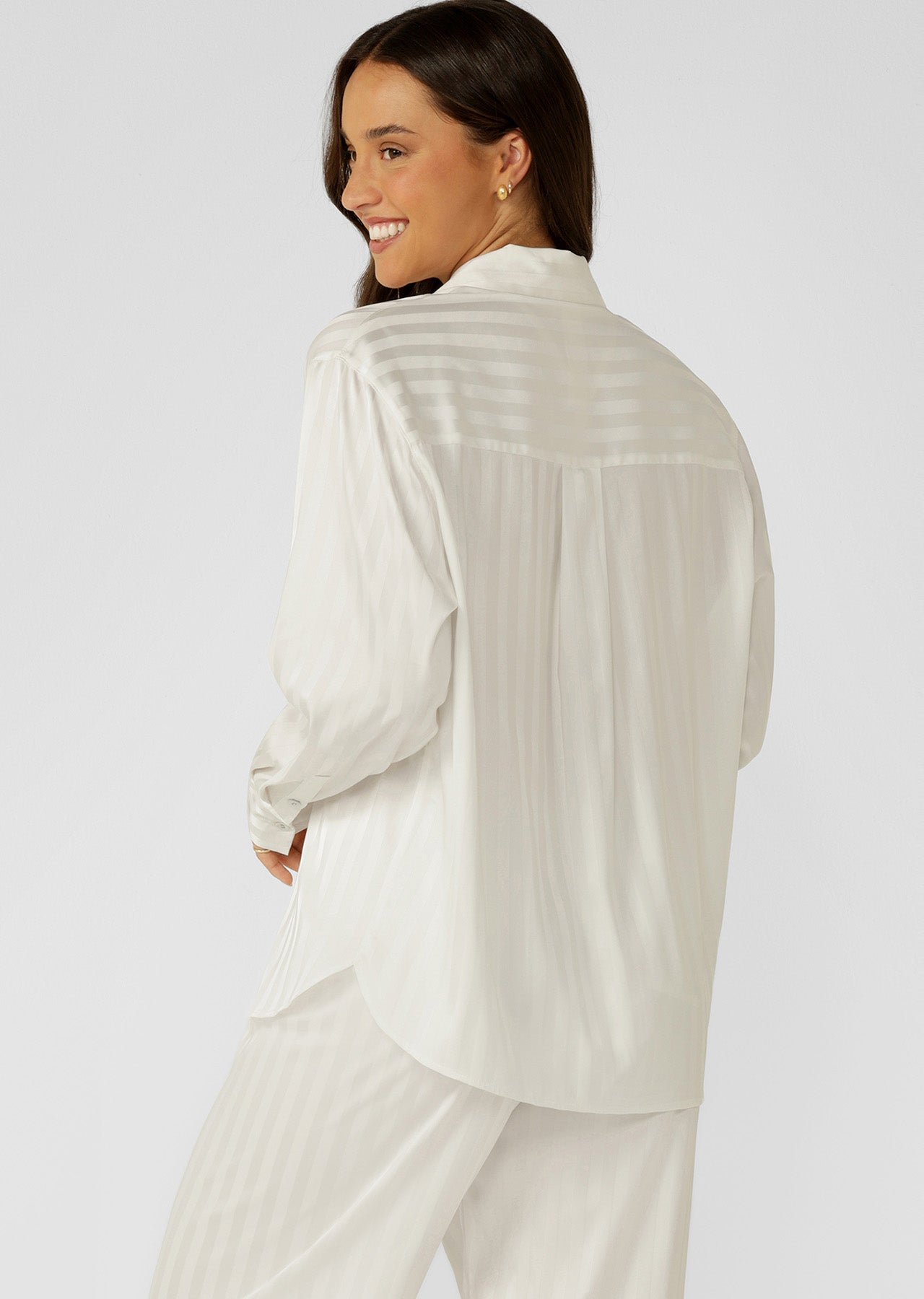 Lorna Jane After Hours Long Sleeve Sleep Shirt - Porcelain