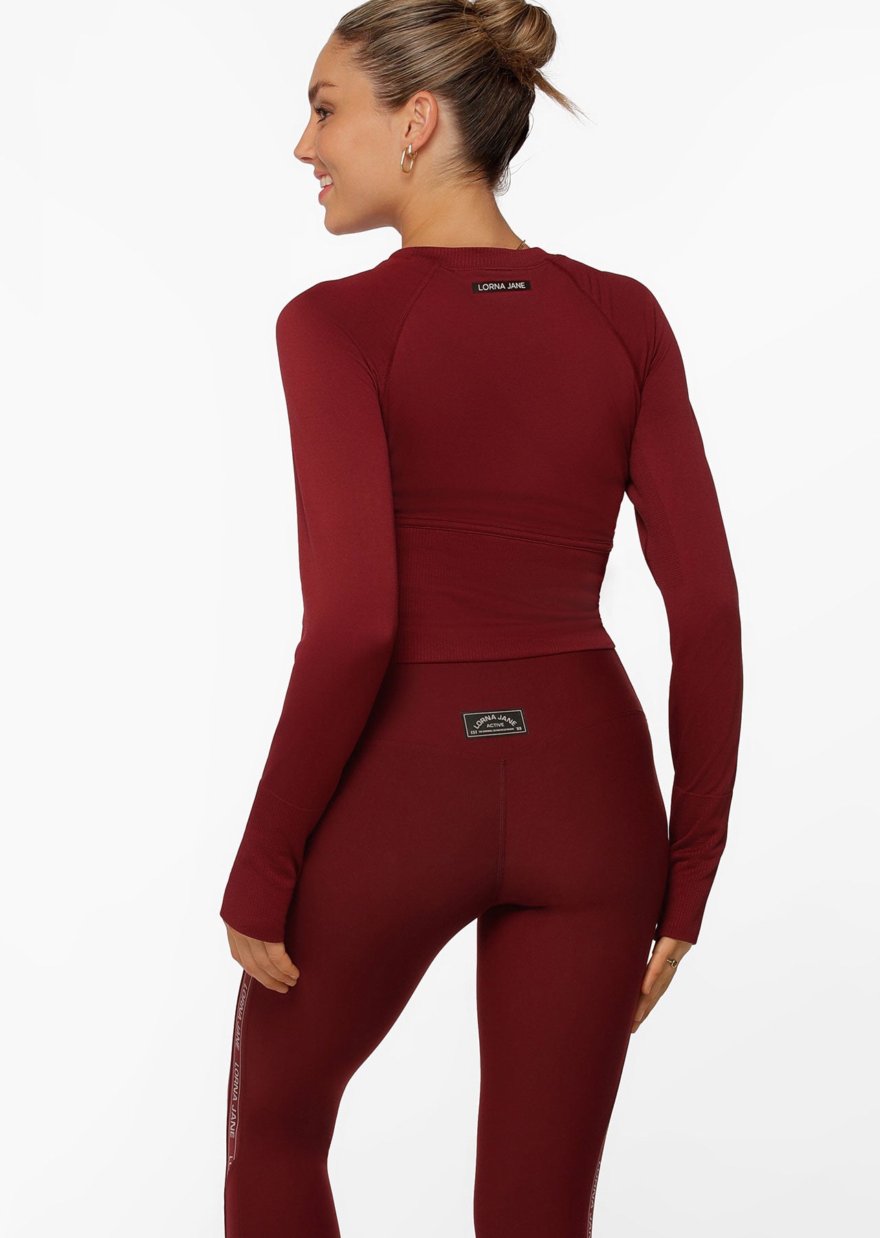 Lorna Jane Seamless Contour Cropped Long Sleeve Top - Sepia