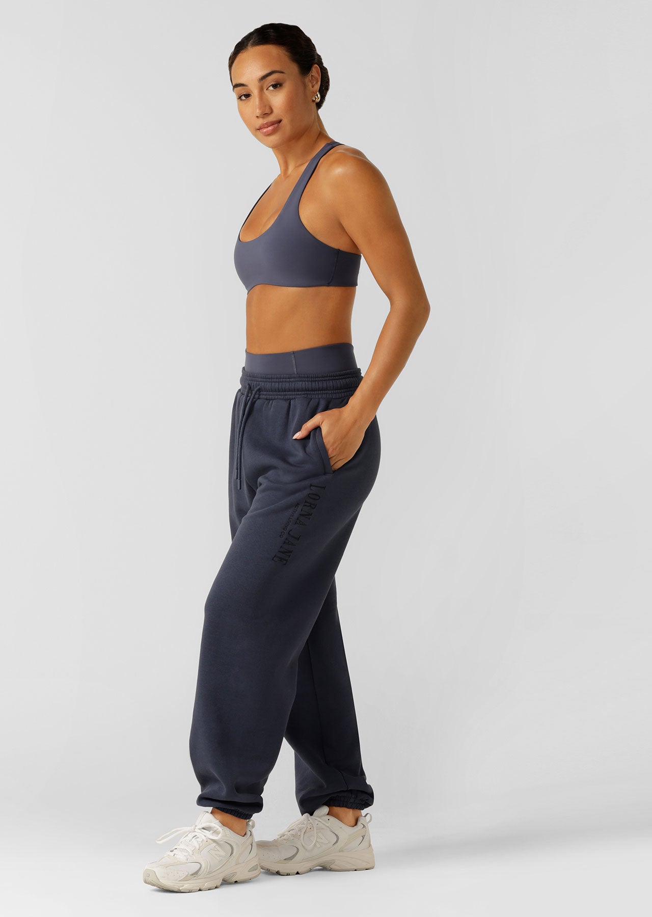 Lorna Jane Lounge Fleece Trackpants - Ash Blue