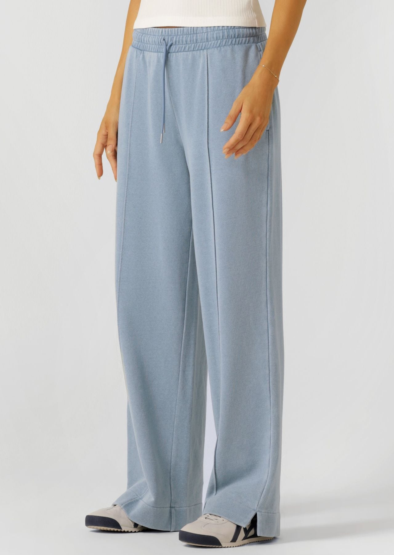 Lorna Jane Movement Washed Pants - Washed Blue
