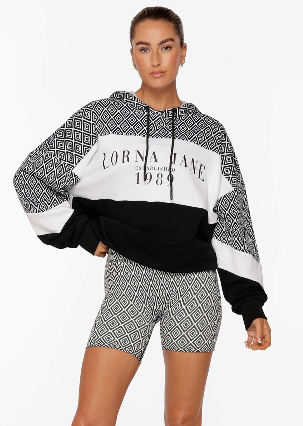 Lorna Jane Retro Recoup Oversized Hoodie - Monochrome Argyle Print