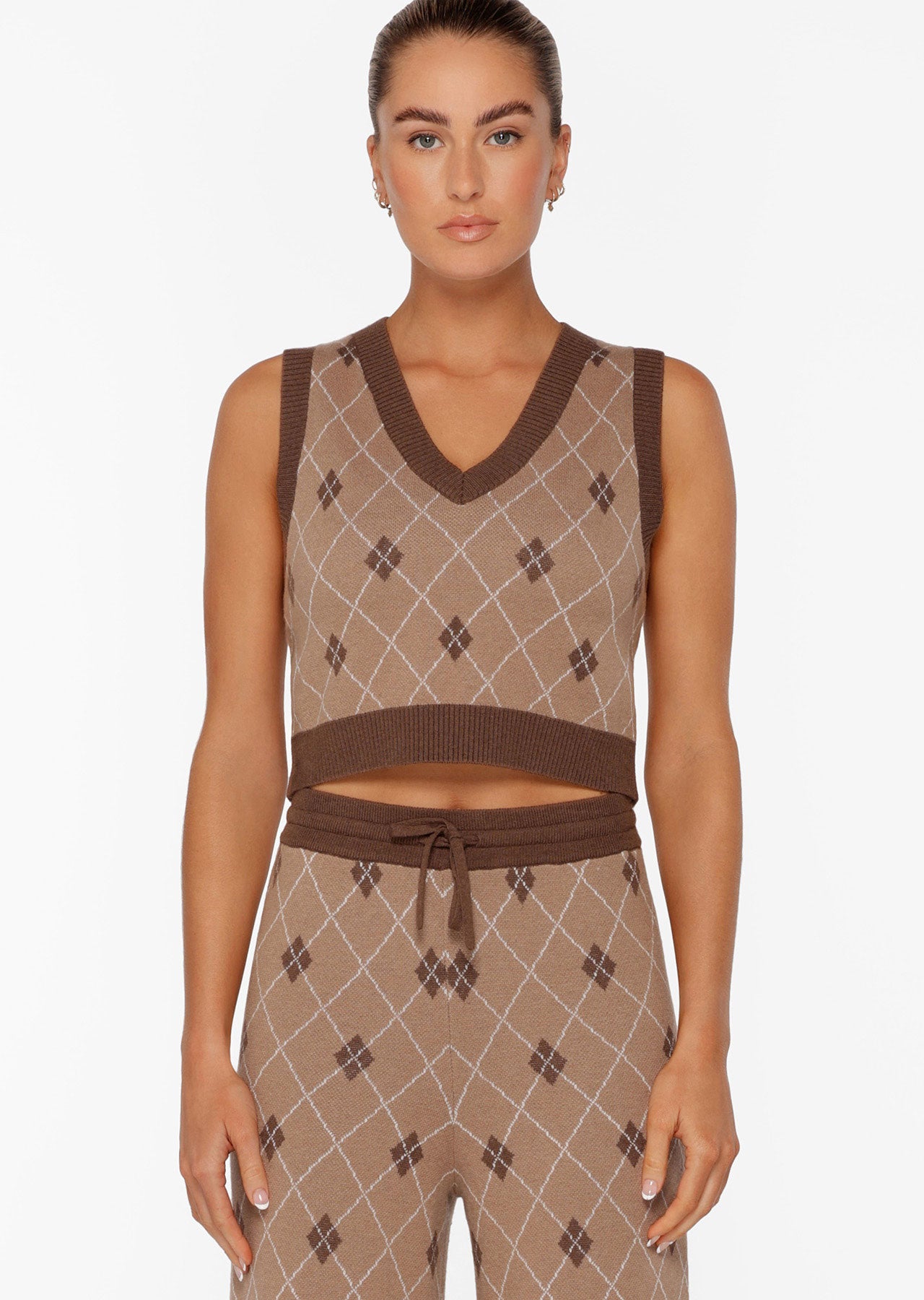 Lorna Jane Caddie Cropped Knit Vest - Argyle Intasia Print