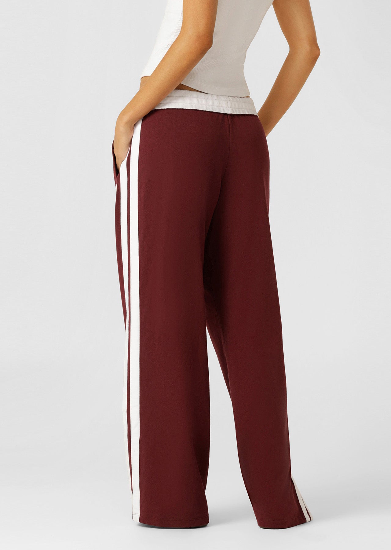 Lorna Jane Dance Pants - Plum Red
