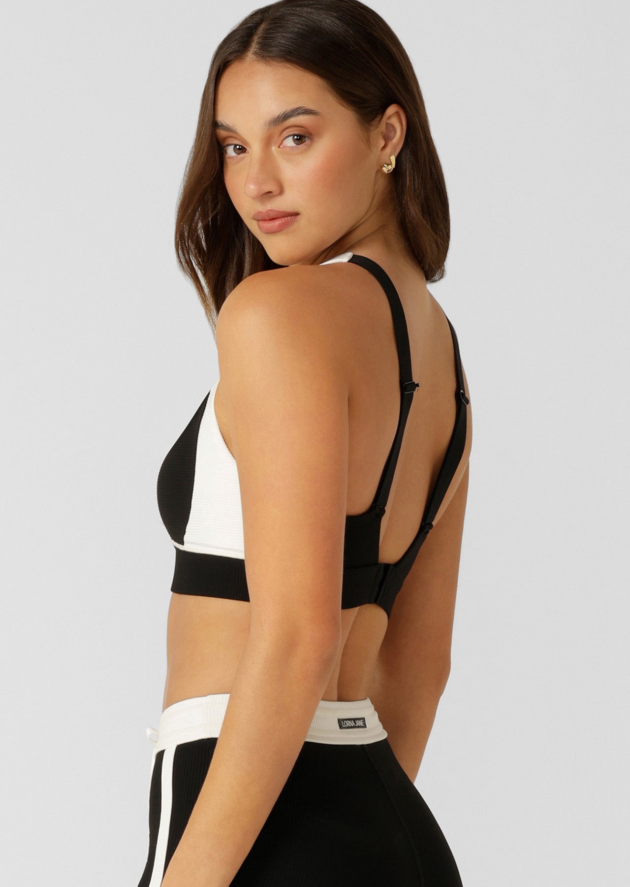 Lorna Jane Sweat to Surf Sports Bra - Black
