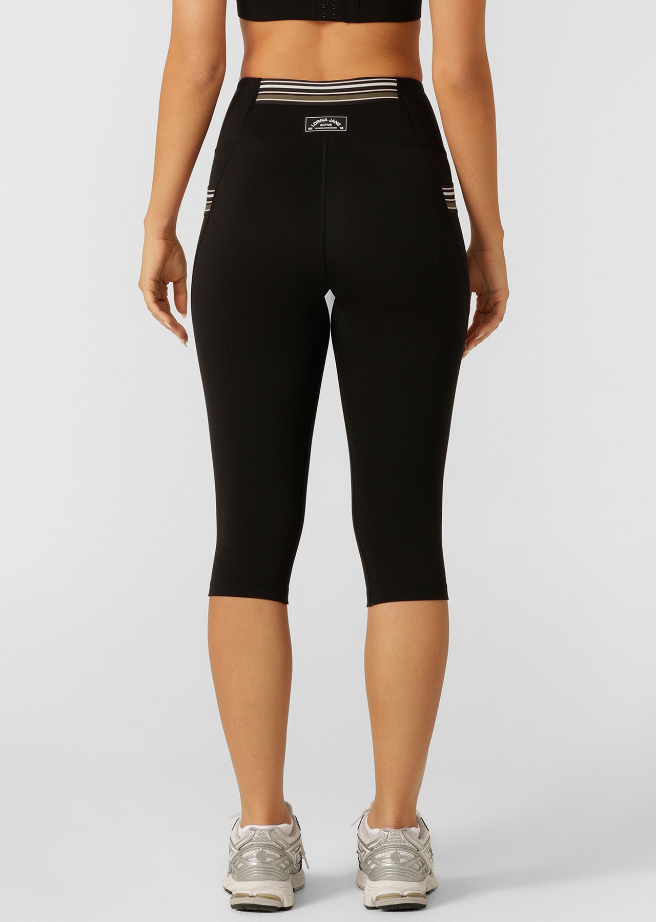 Lorna Jane Swift 3 Pocket 3/4 Leggings - Black