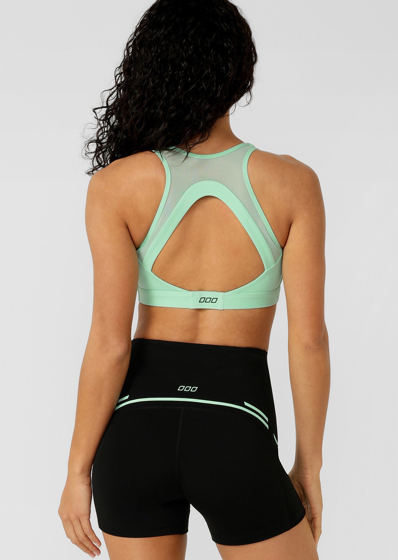 Lorna Jane Train Hard Sports Bra - Mint Cream