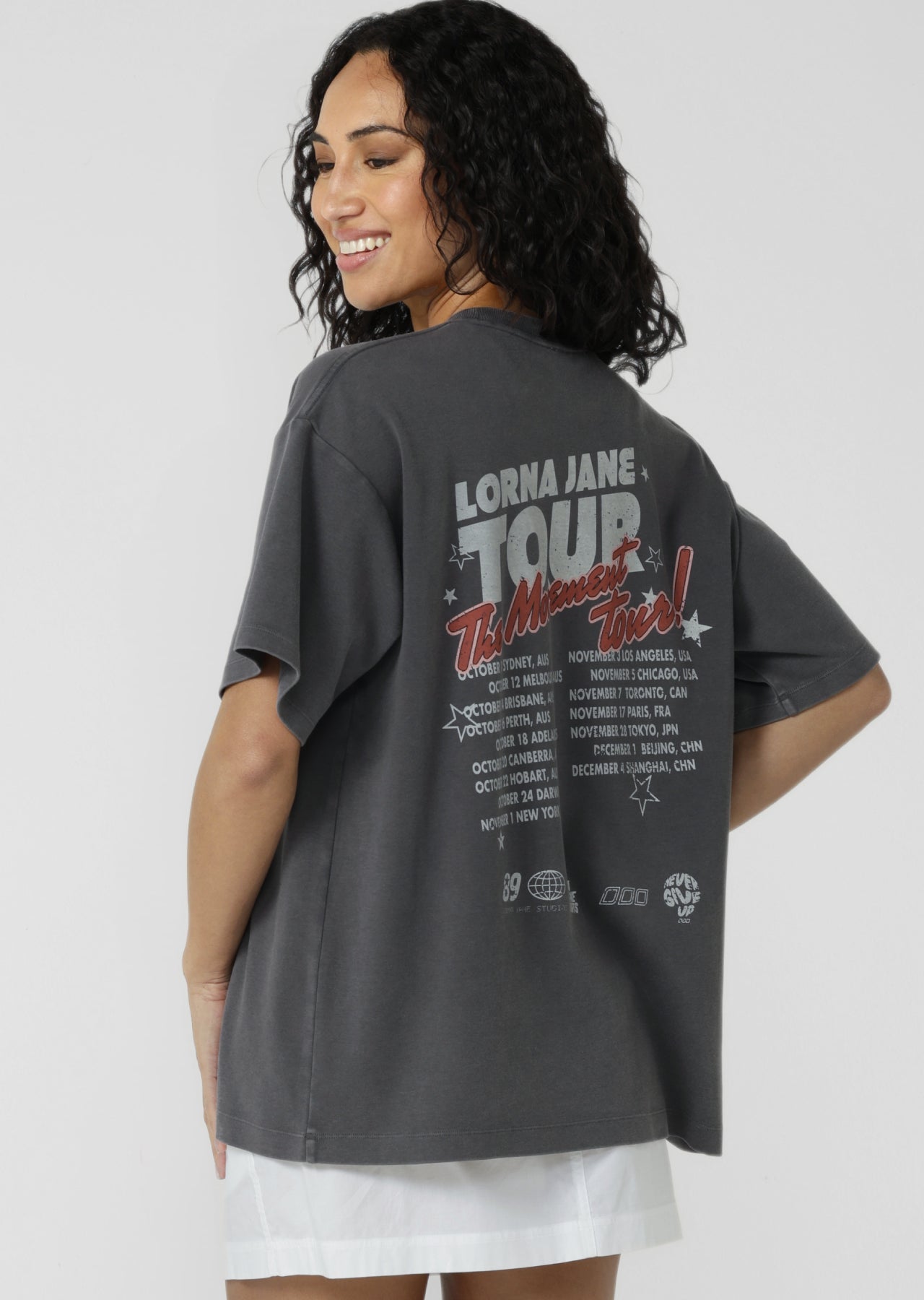 Lorna Jane World Tour Washed Boyfriend T-Shirt - Washed Titanium