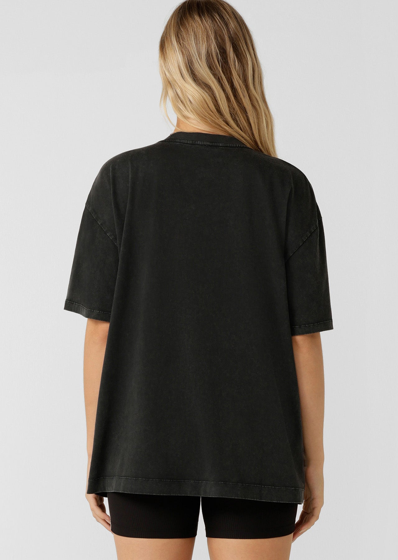 Lorna Jane Let's Go Girls Boyfriend T-Shirt - Washed Black
