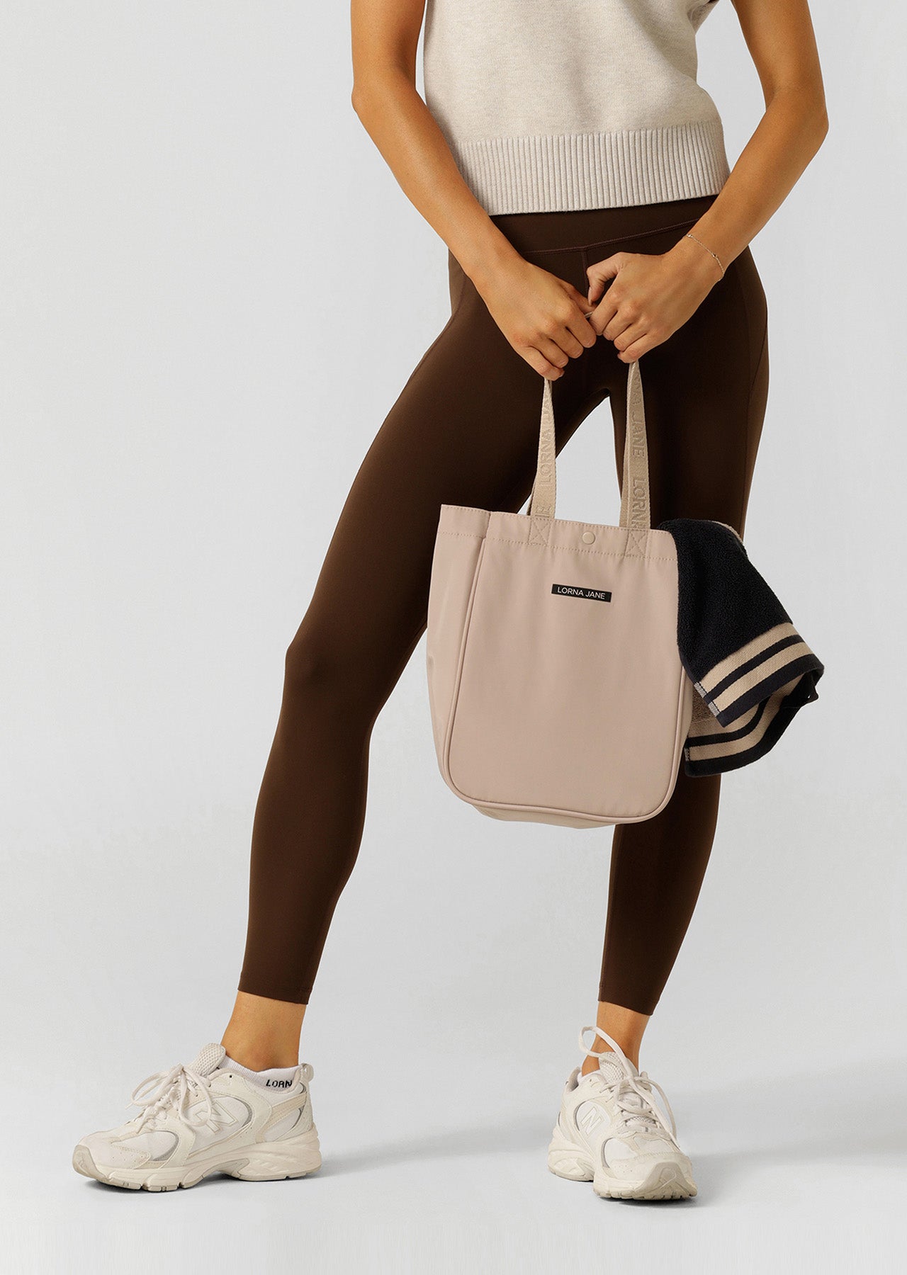 Lorna Jane LJ Carry Bag - Latte