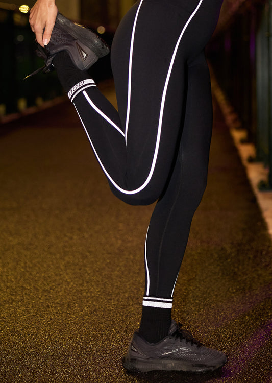 Lorna Jane Reflective Sport Crew Socks - Black