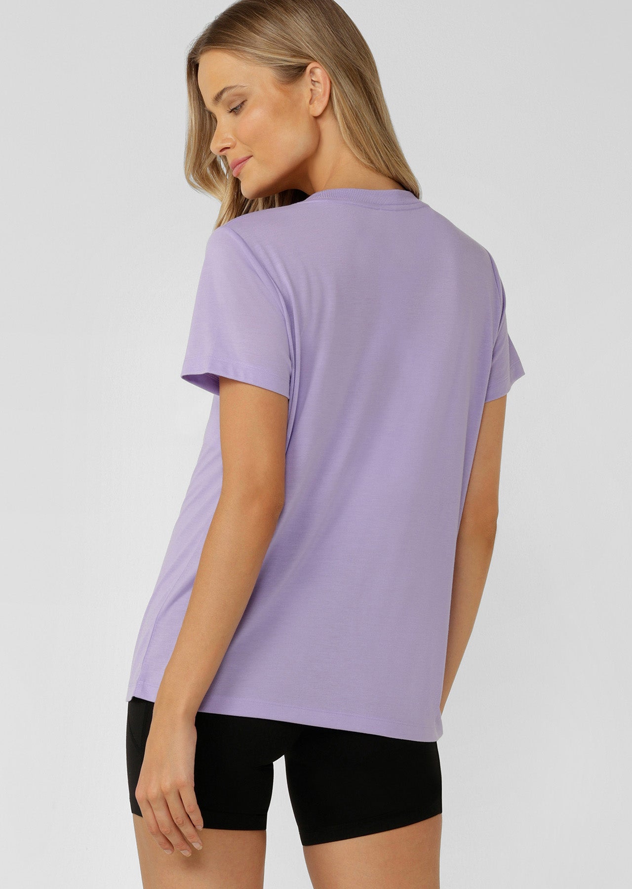 Lorna Jane Lotus T-Shirt - Violet Lilac