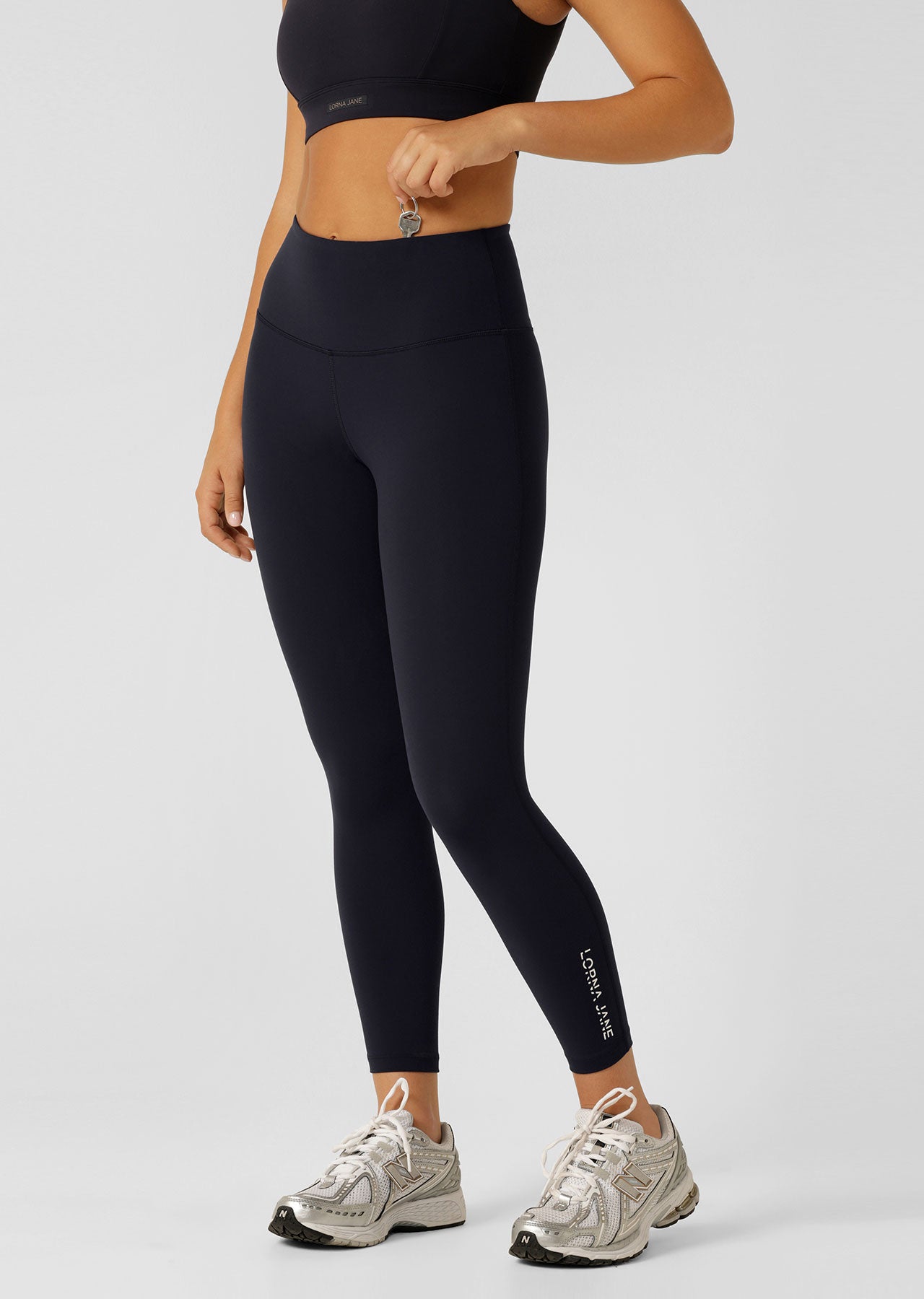 Lorna Jane Lotus No Chafe Ankle Biter Leggings - Midnight Blue