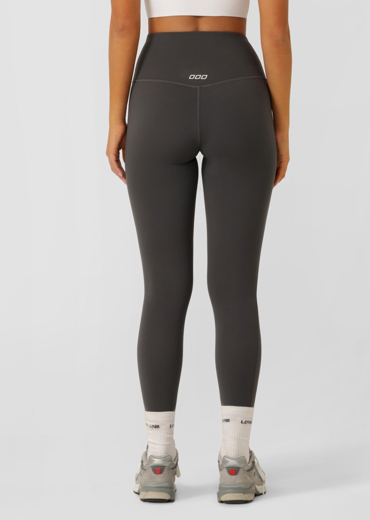 Lorna Jane Lotus No Chafe Ankle Biter Leggings - Titanium