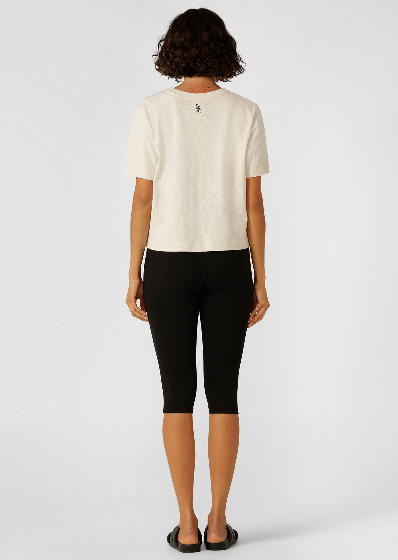 Lorna Jane Lotus No Chafe Phone Pocket 3/4 Leggings - Recycled Black
