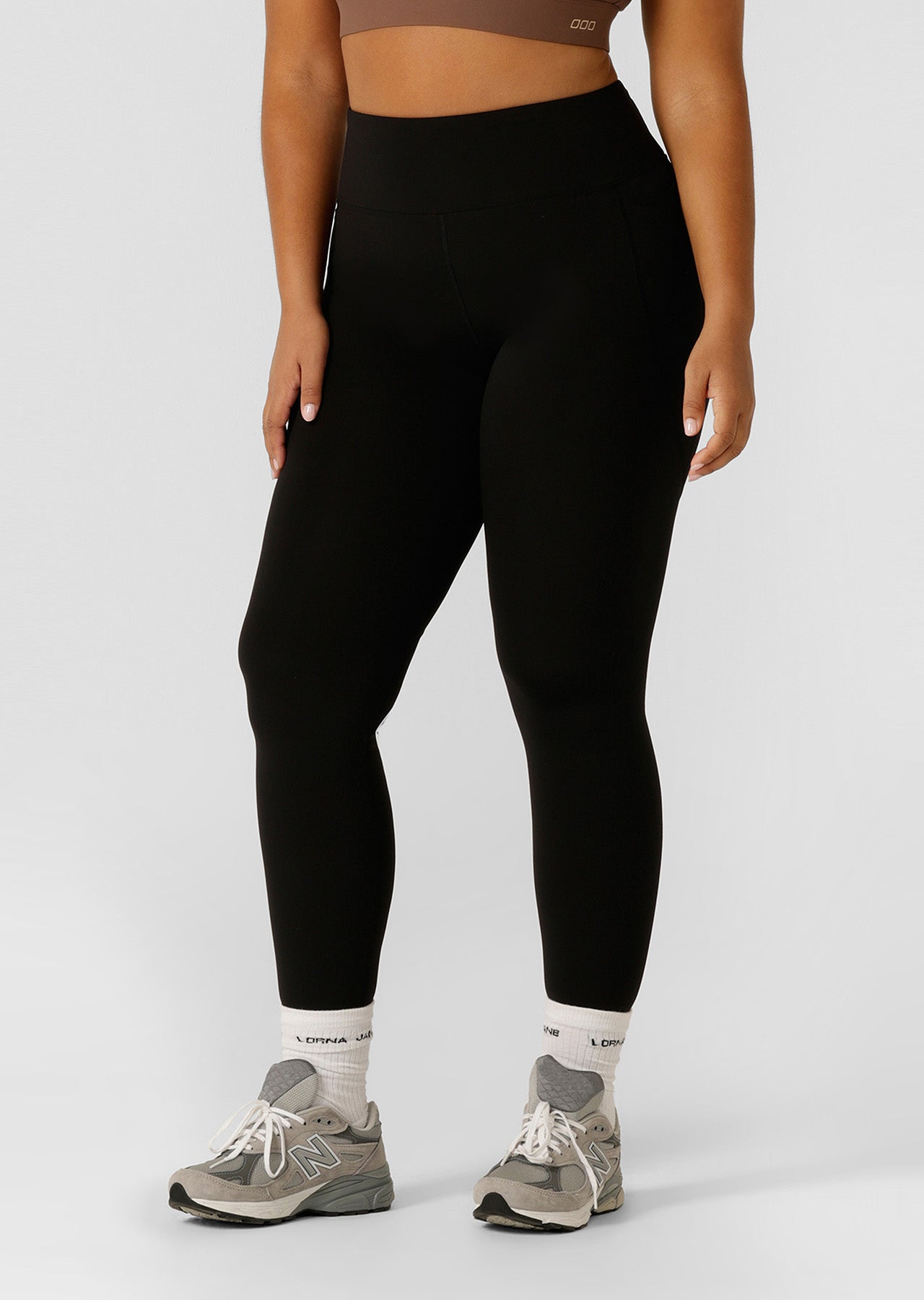 Lorna Jane Amy Thermal Phone Pocket Ankle Biter Leggings - Black
