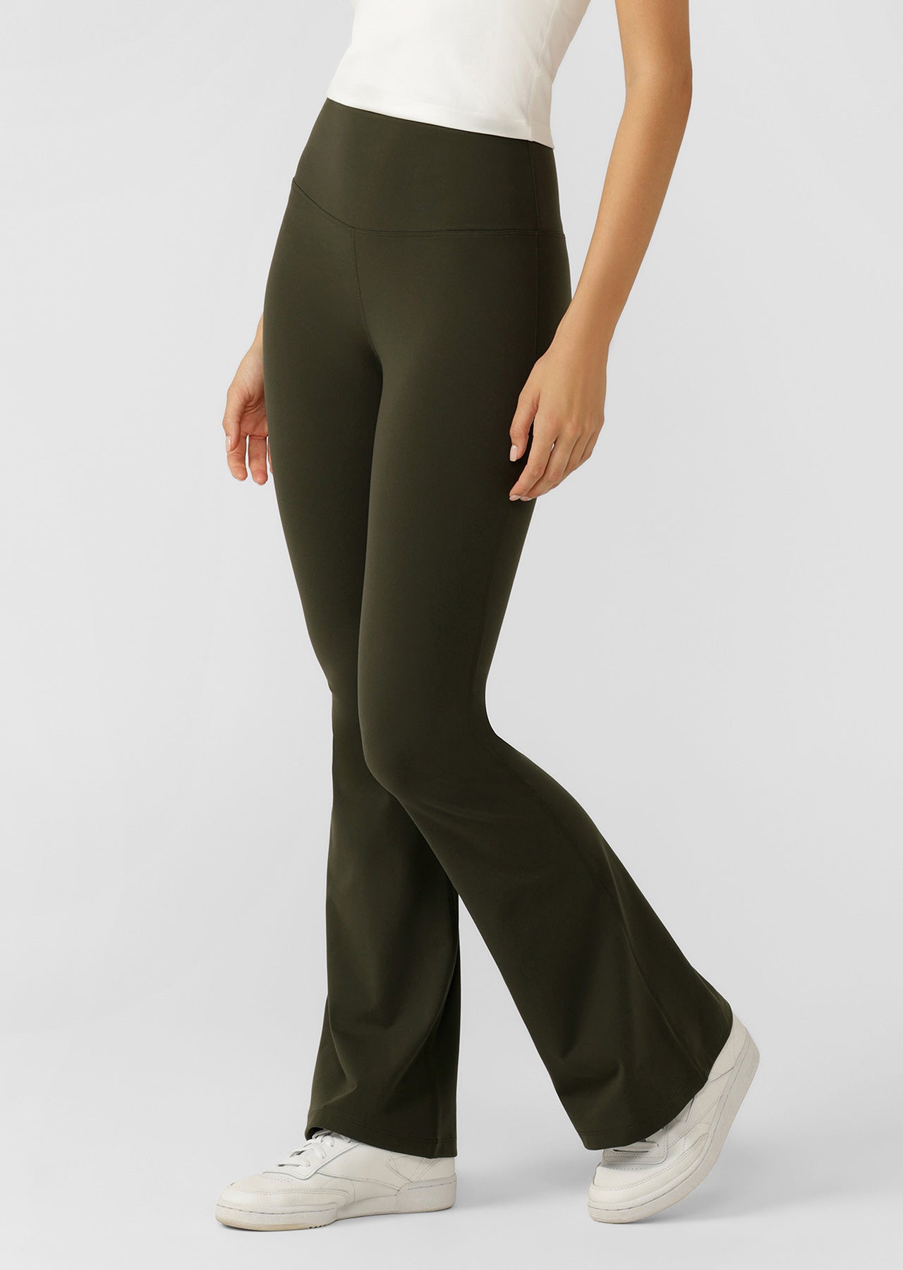 Lorna Jane Lotus Flared Leggings - Luxury Green