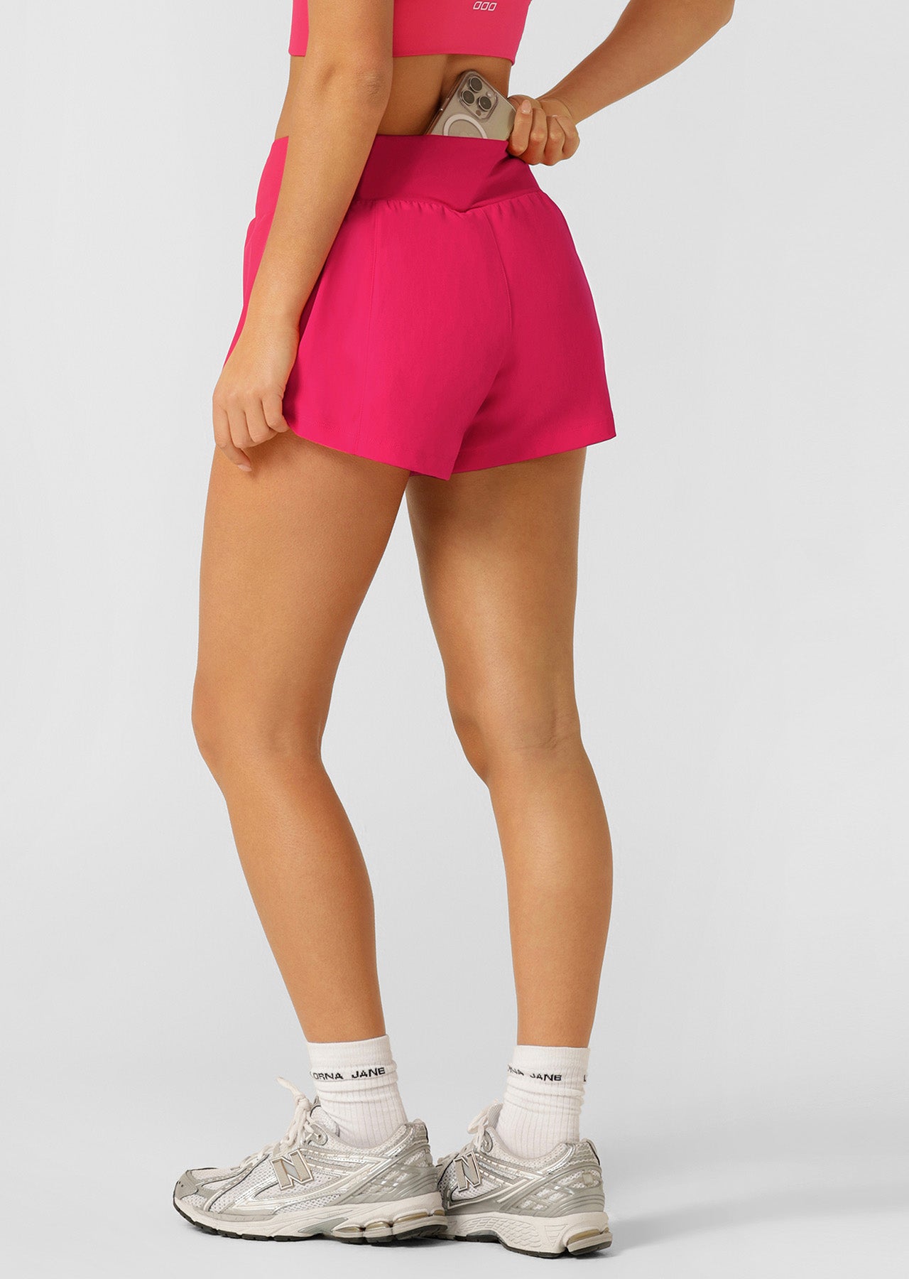 Lorna Jane Amy Stretch & Stride Pocket Run Shorts - Neon Raspberry