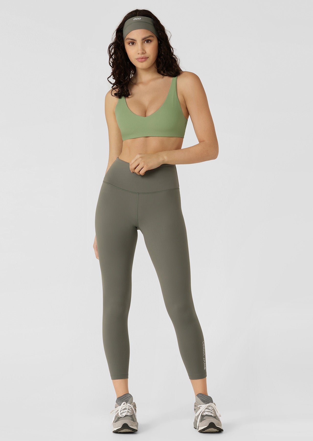 Lorna Jane Lotus No Chafe Phone Pocket Ankle Biter Leggings - Agave Green