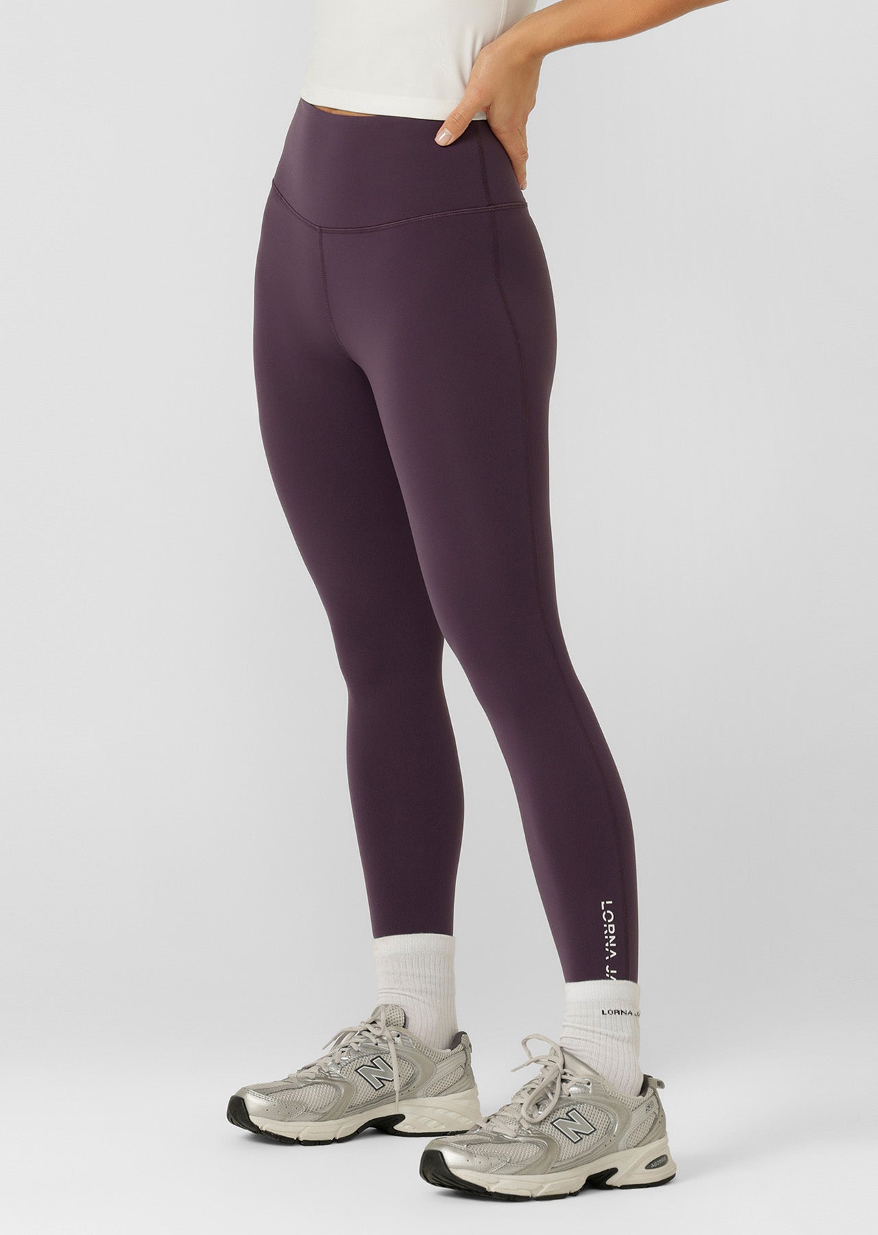 Lorna Jane Lotus No Chafe Phone Pocket Full Length Leggings - Midnight Plum