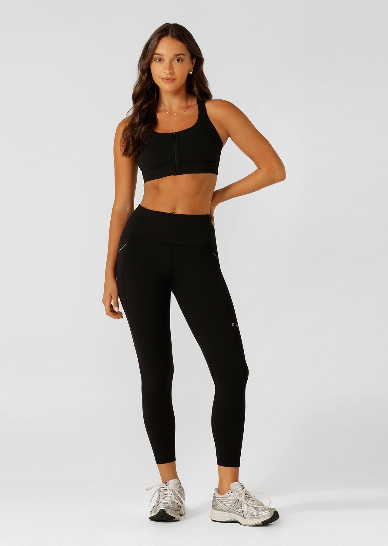 Lorna Jane Easy Zip On Max Support Sports Bra - Recycled Black