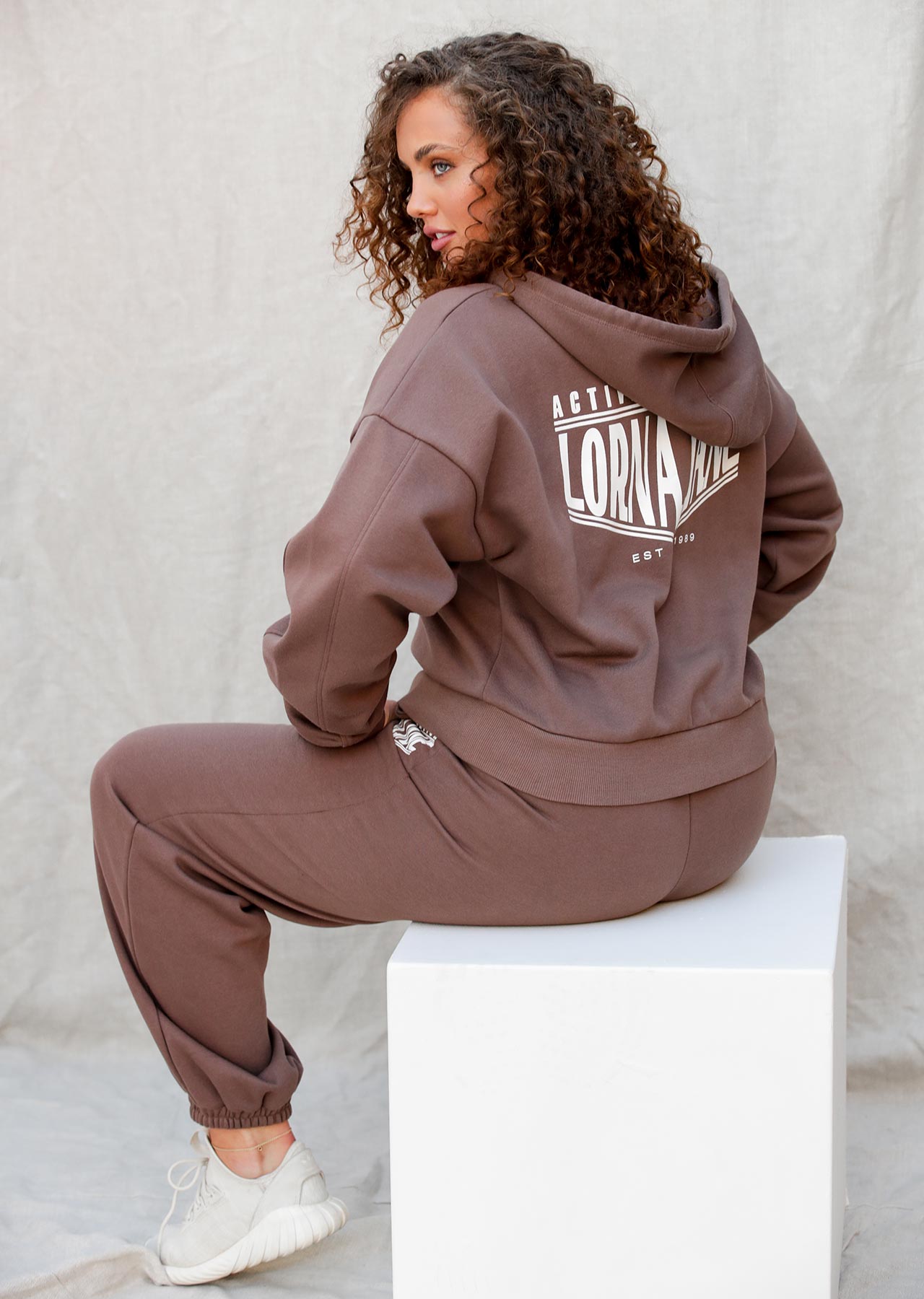 Lorna Jane Active Nation Grown On Neck Hoodie - Chocolate